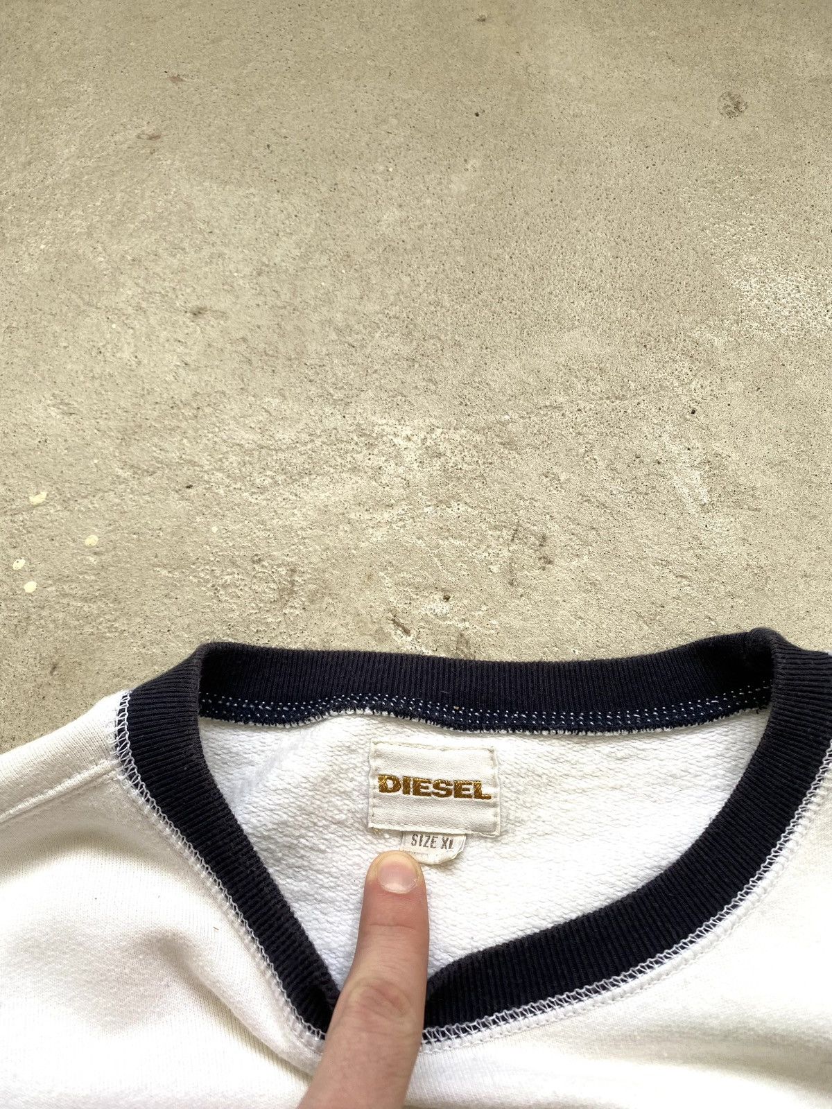 Diesel Y2K Vintage Diesel Sweatshirt Y2K Retro Hype Size US XL / EU 56 / 4 - 5 Thumbnail