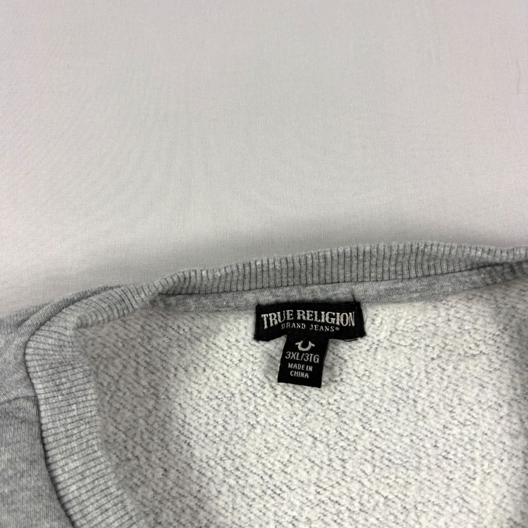 True Religion True Religion Sweatshirt Mens 3XL Gray Crew Neck Pullover Flock Logo Spell Out Size US XXL / EU 58 / 5 - 4 Thumbnail