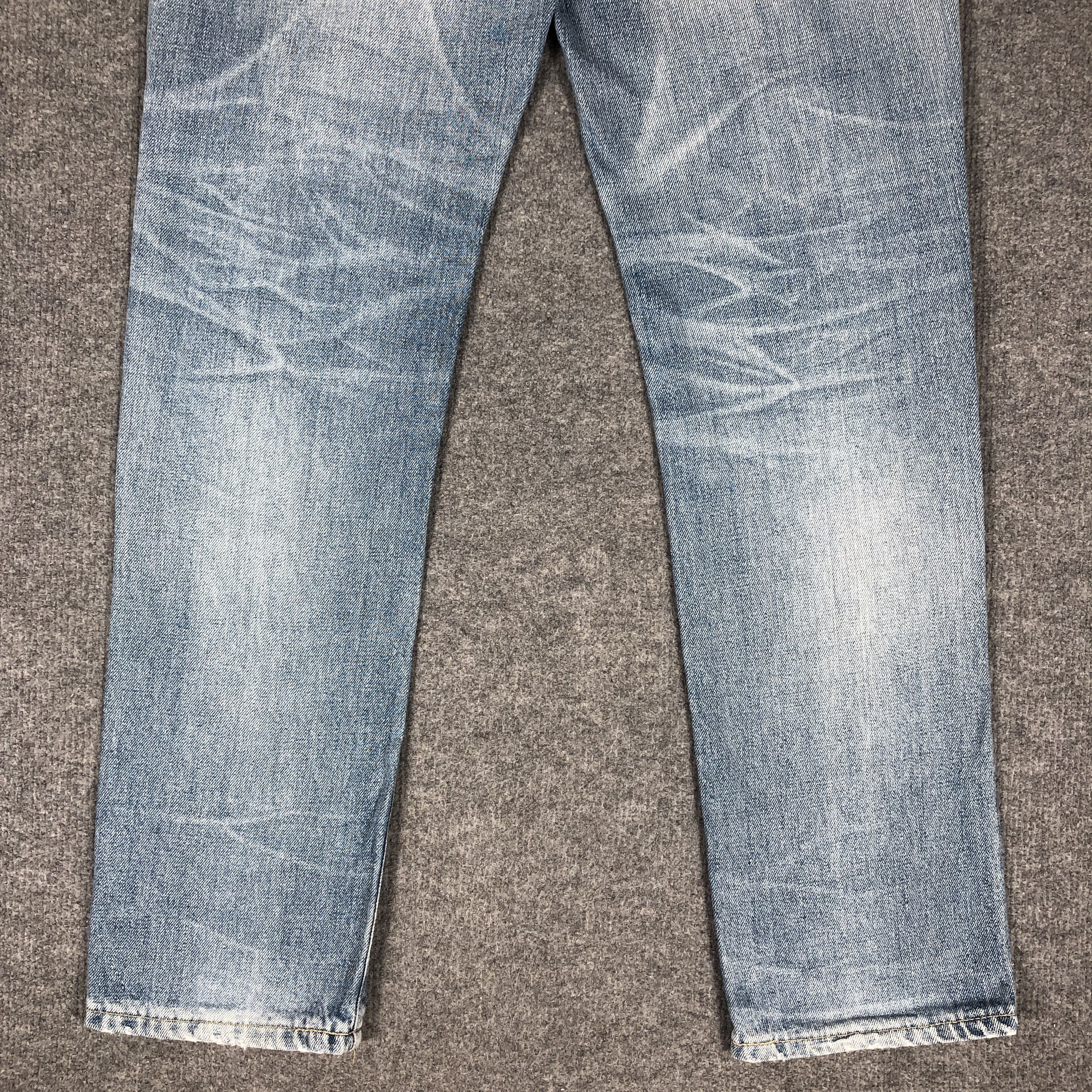 Edwin × Vintage Vintage Edwin Light Blue Wash Jeans L1182 Size US 31 - 6 Thumbnail