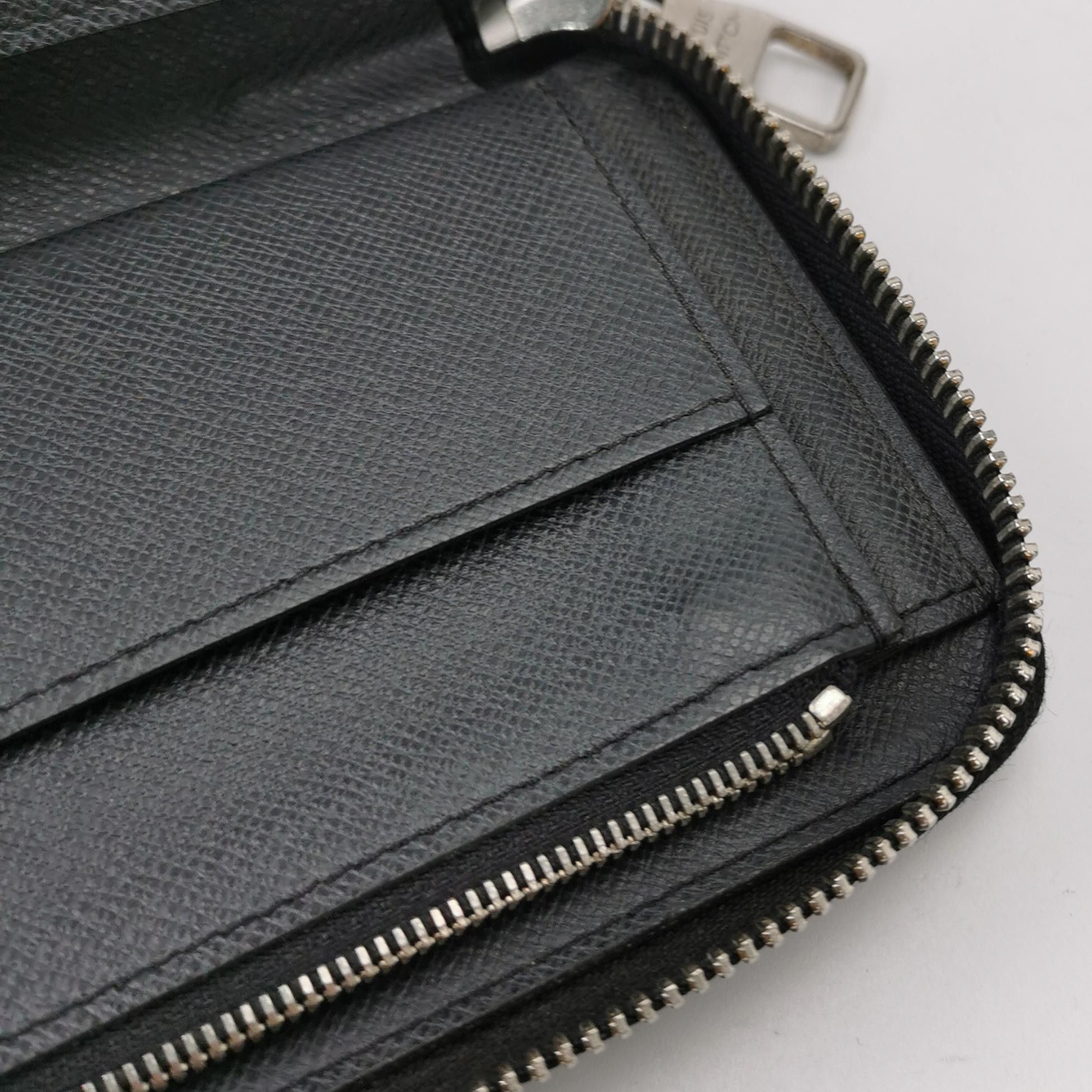 Louis Vuitton Louis Vuitton (LV) Cowhide Classic Fashion Wallet -y2506 Size ONE SIZE - 4 Thumbnail