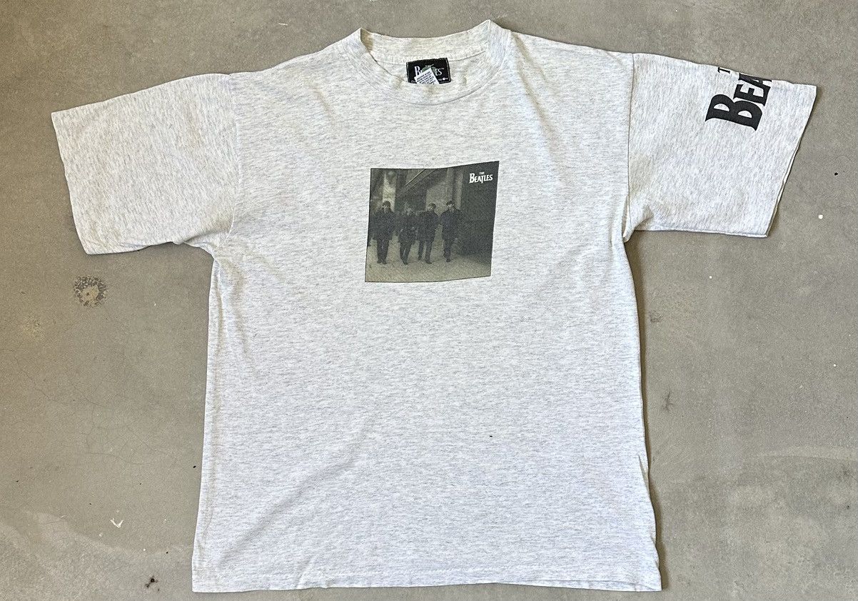 Vintage VINTAGE 90s THE BEATLES BAND TEE Size US M / EU 48-50 / 2 - 1 Thumbnail