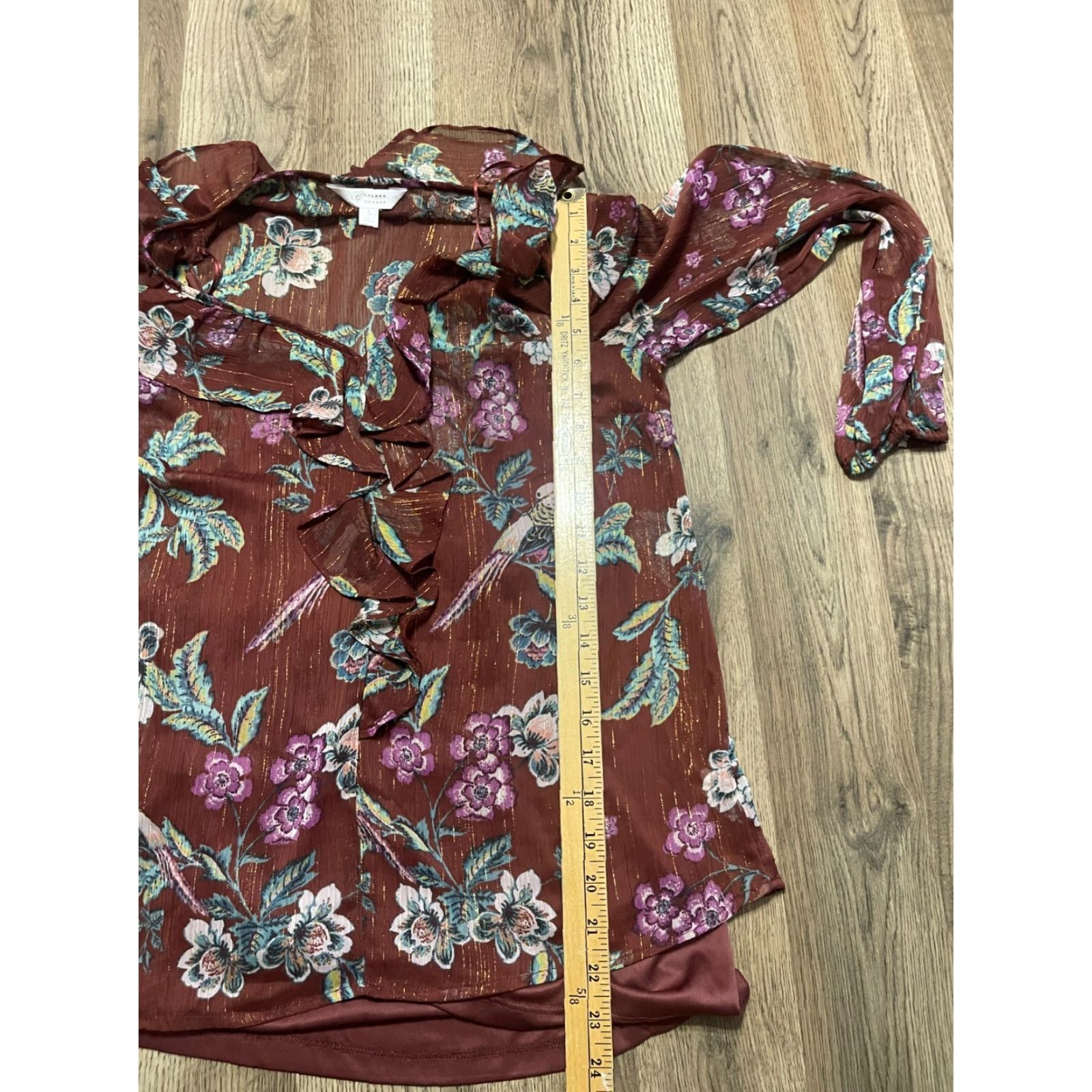 Vintage LC Lauren Conrad Shirt Womens Small Brown Floral V-Neck Ruffle Long Sleeve T-Shirt Size S / US 4 / IT 40 - 6 Thumbnail