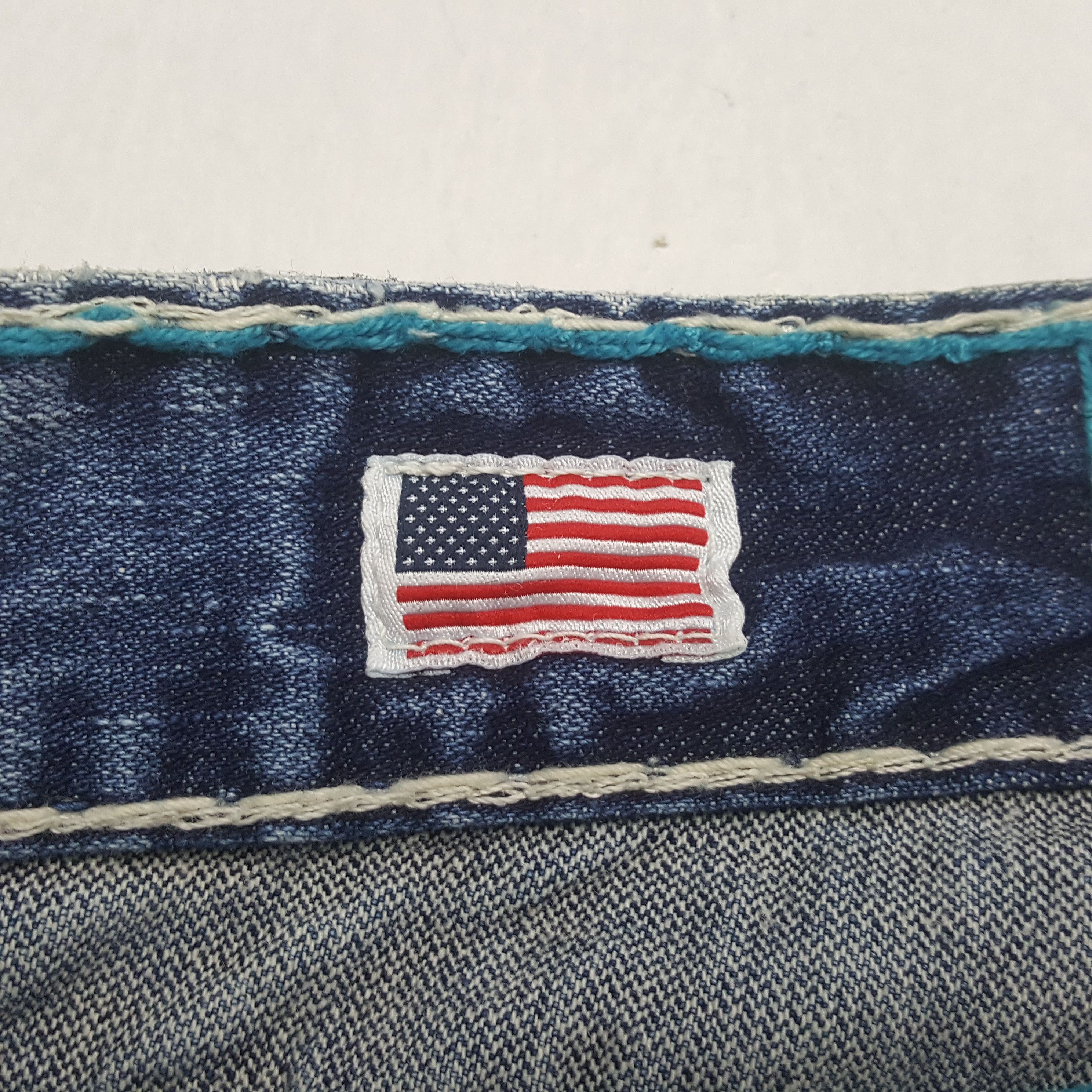 True Religion True Religion Streetwear Fashion Style Jeans C297N10 Size US 31 - 16 Thumbnail