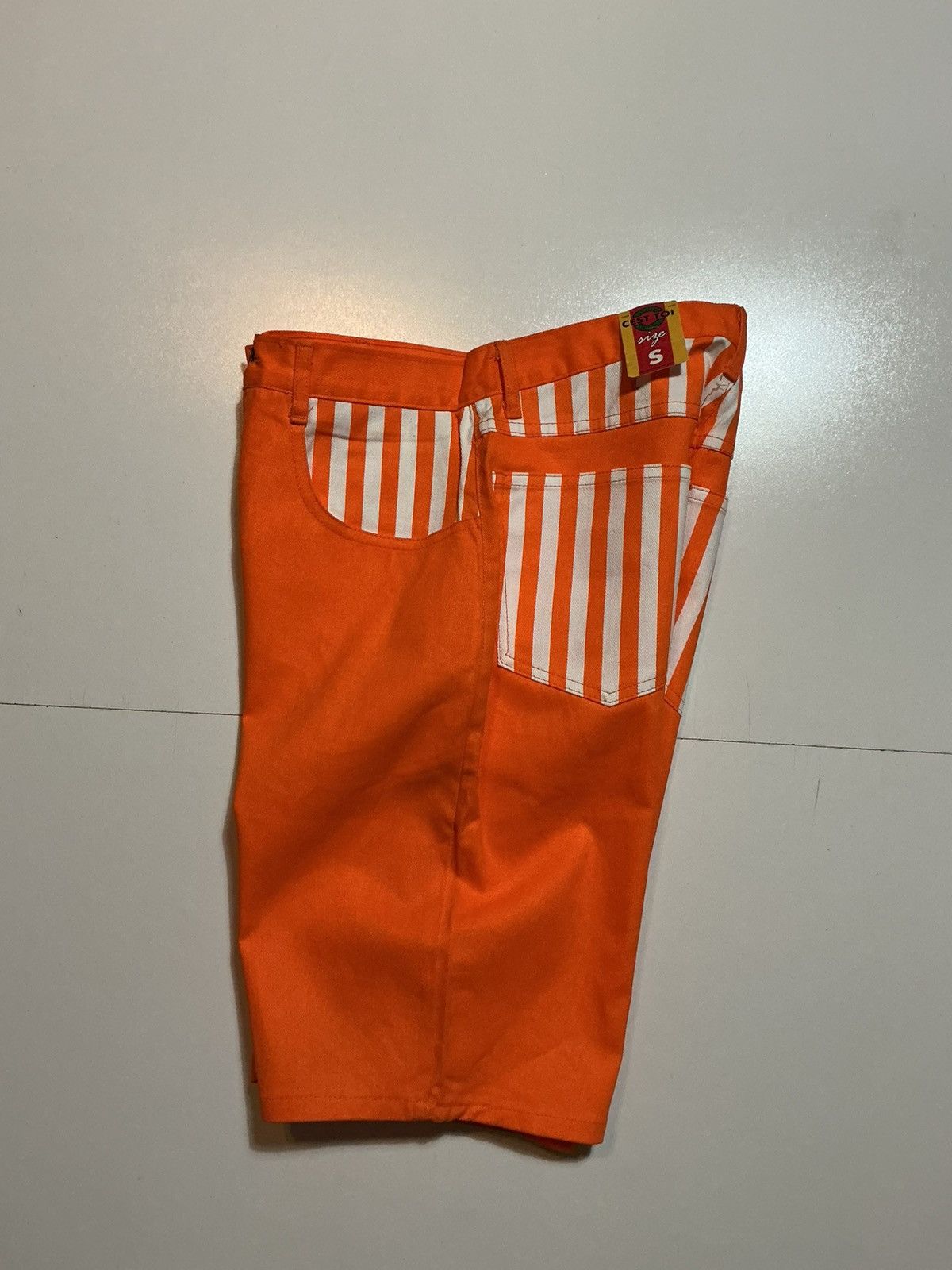 Vintage NWT Vintage 90s C'EST Toi Striped Denim Jean Shorts Size US 30 / EU 46 - 4 Thumbnail