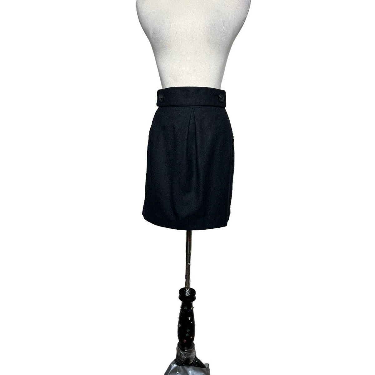 Banana Republic Banana Republic black wool front pleat mini skirt size 8 Size 30" / US 8 / IT 44 - 8 Thumbnail