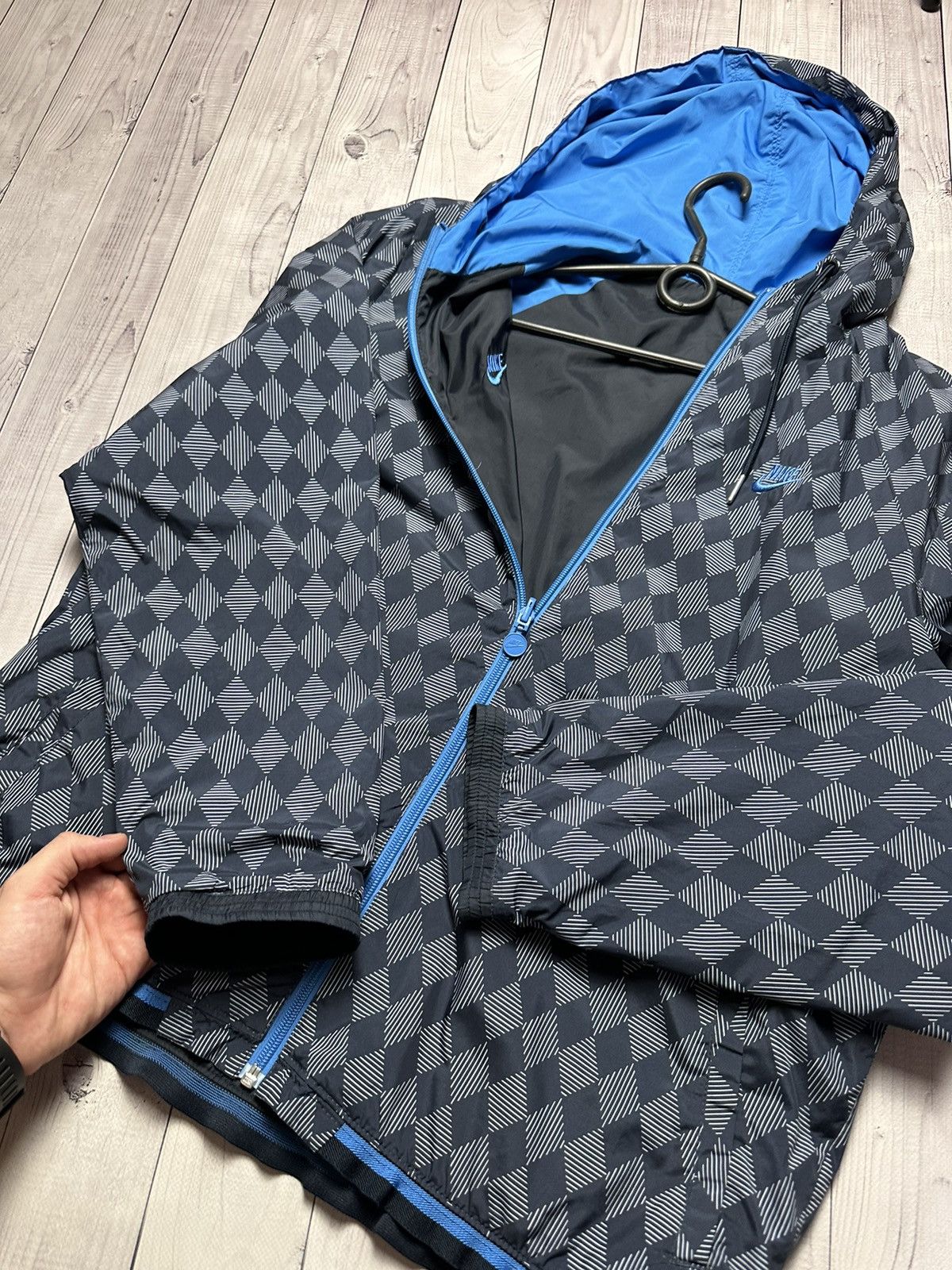 Vintage Vintage Nike light jacket size M reversible blue grey Size US M / EU 48-50 / 2 - 8 Thumbnail