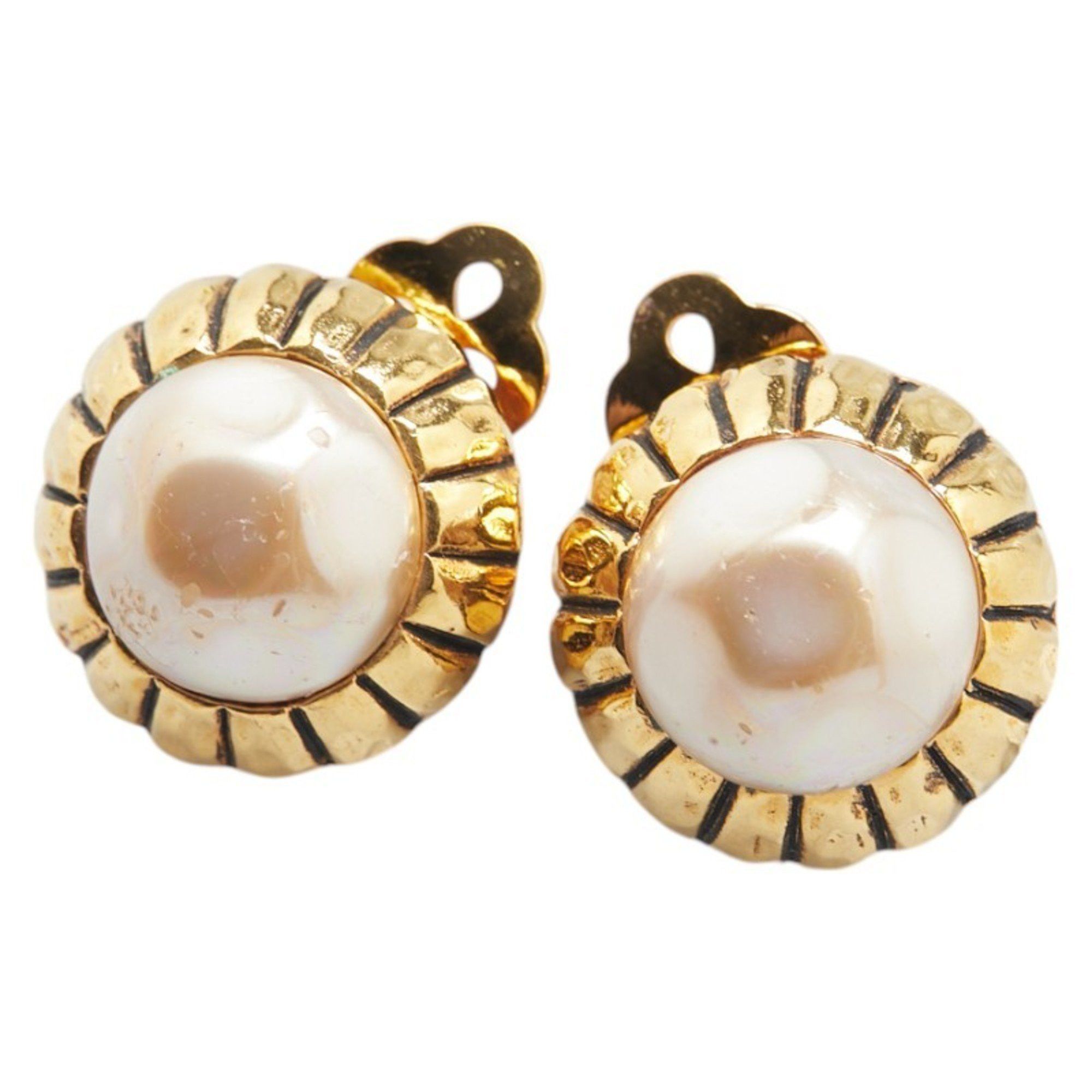 Chanel Chanel earrings, gold plated, with faux pearls, for women. Size ONE SIZE - 1 Thumbnail