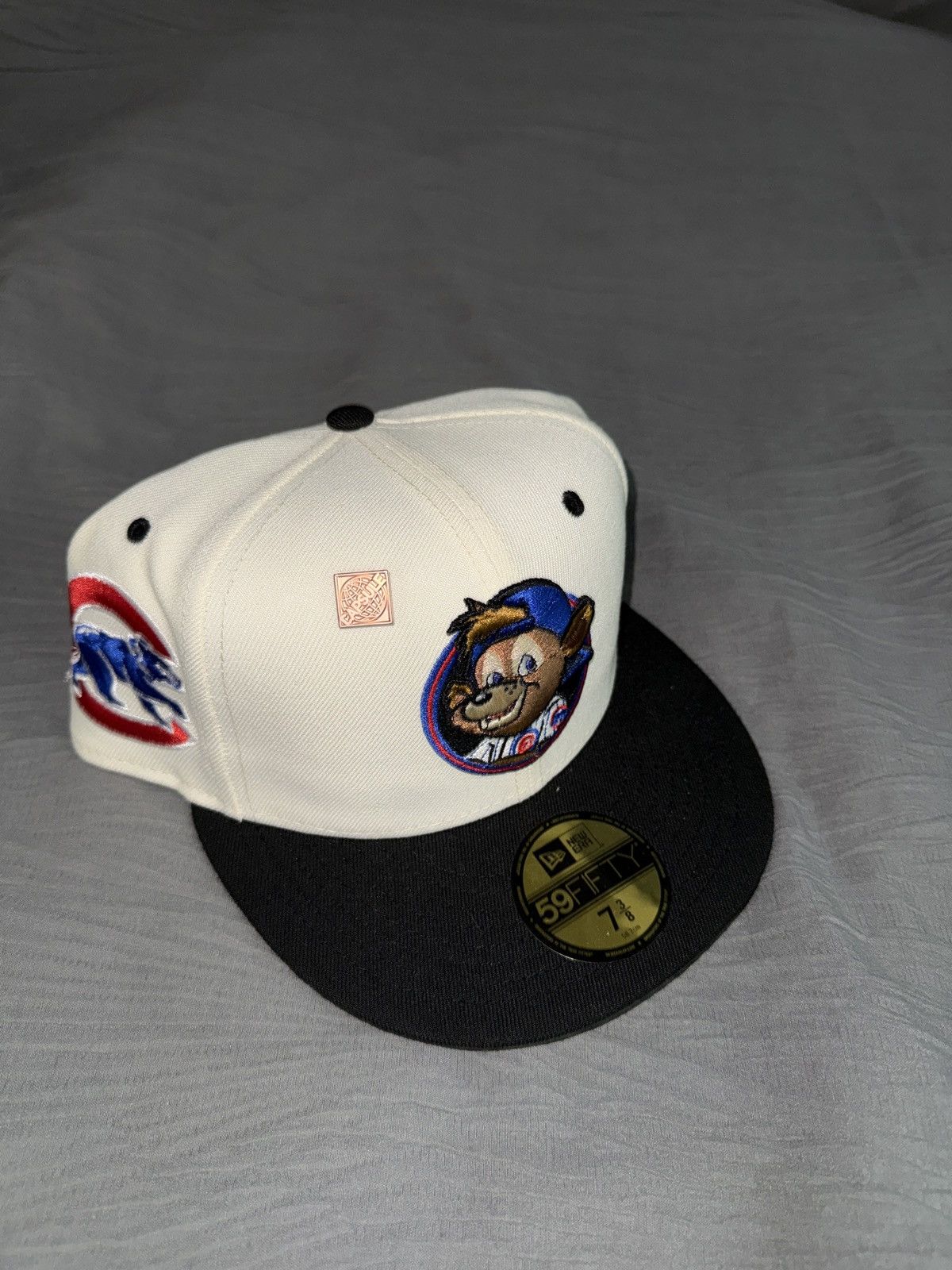 New Era Chicago Cubs fitted hat 7 3/8 capsule hats Size ONE SIZE - 1 Thumbnail