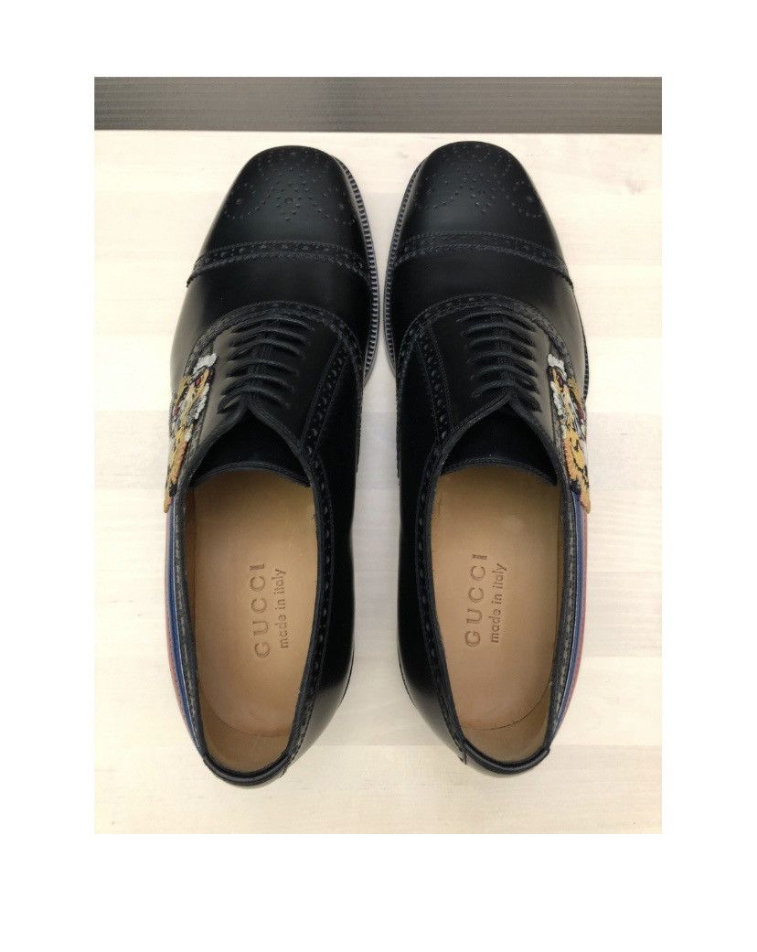 Gucci GUCCI 🇮🇹 Nero Roaring Kitty Badge Side Broge Oxfords 9.5 NIB Size US 9.5 / EU 42-43 - 13 Thumbnail