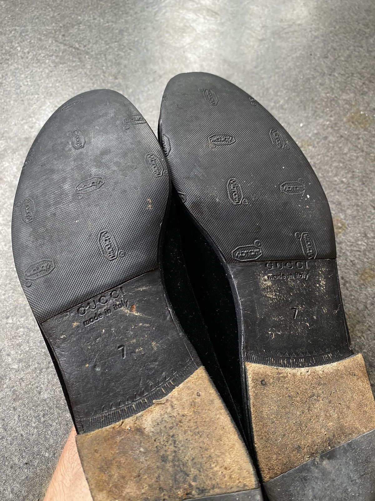 Gucci Gucci Velvet Loafers Size US 7 / EU 40 - 21 Thumbnail