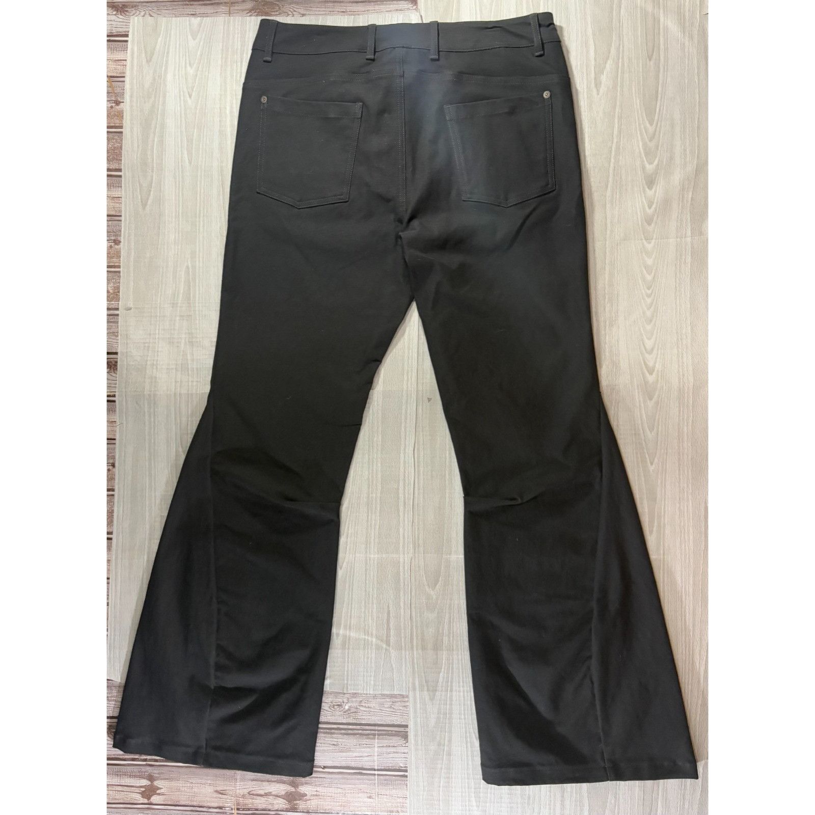 Outlier Outlier NYC Bombtwill flared pants size 34 color black NEW M Size US 34 / EU 50 - 4 Thumbnail