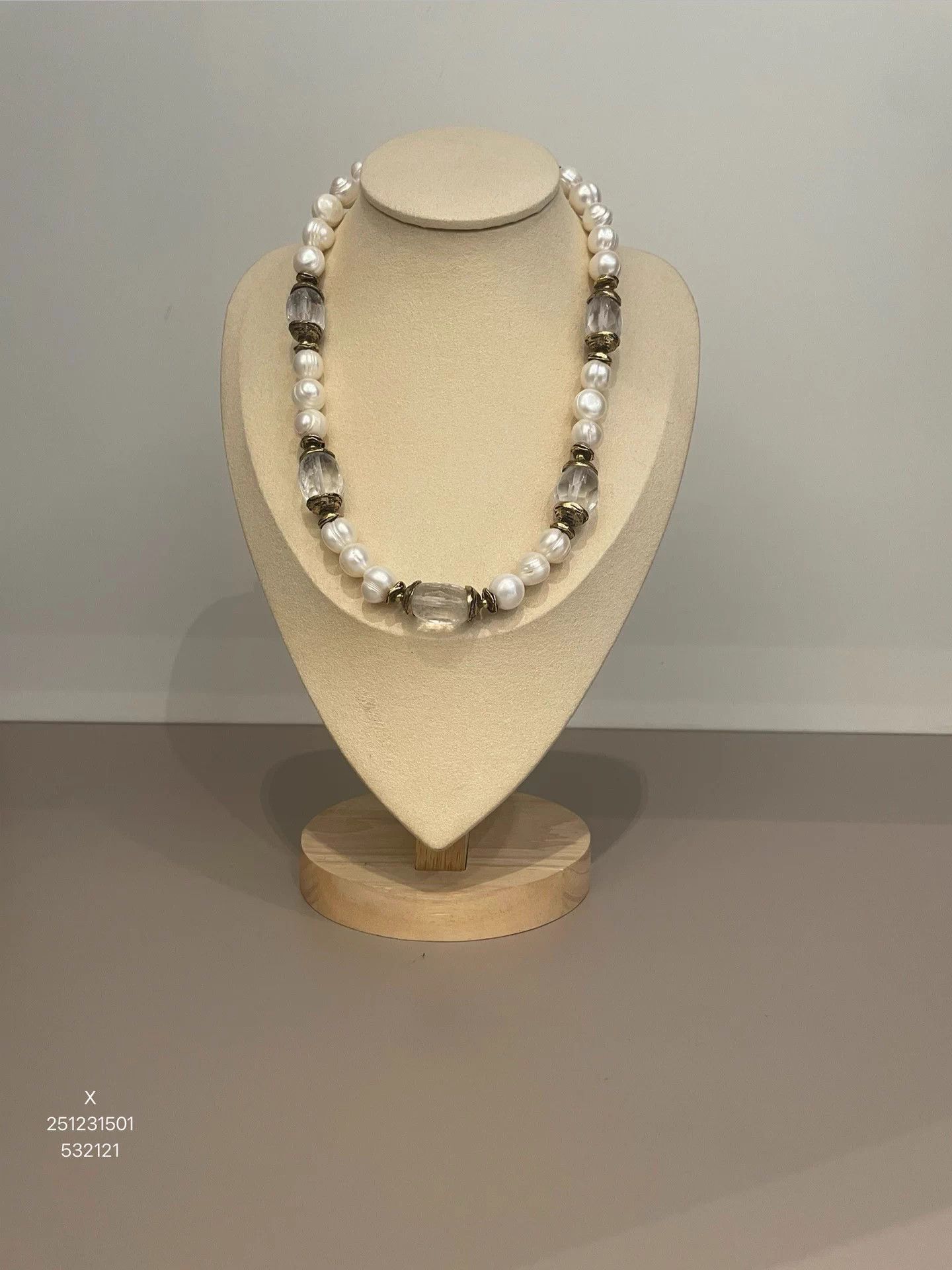 Other Vintage One-of-a-Kind Rare Necklace Size ONE SIZE - 1 Thumbnail