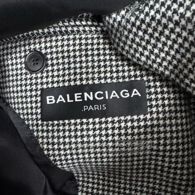 Balenciaga Balenciaga Long Checkered Woolen Wool Blazer Size US S / EU 44-46 / 1 - 5 Thumbnail