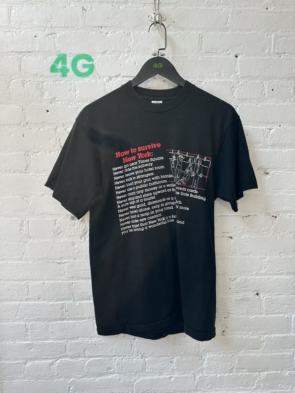 Vintage HOW TO SURVIVE NEW YORK VINTAGE T Size US L / EU 52-54 / 3 - 2 Thumbnail