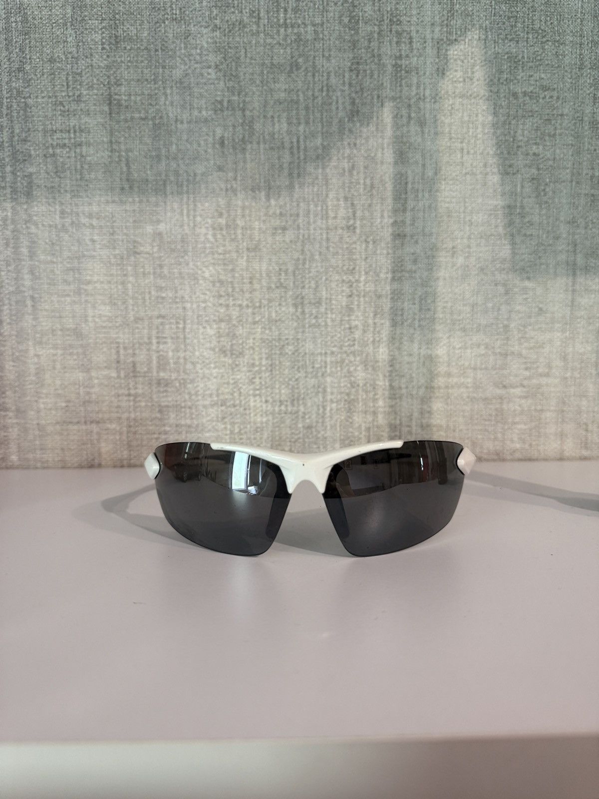 Oakley Uvex Vintage Sunglasses Avant-Garde Size ONE SIZE - 2 Thumbnail