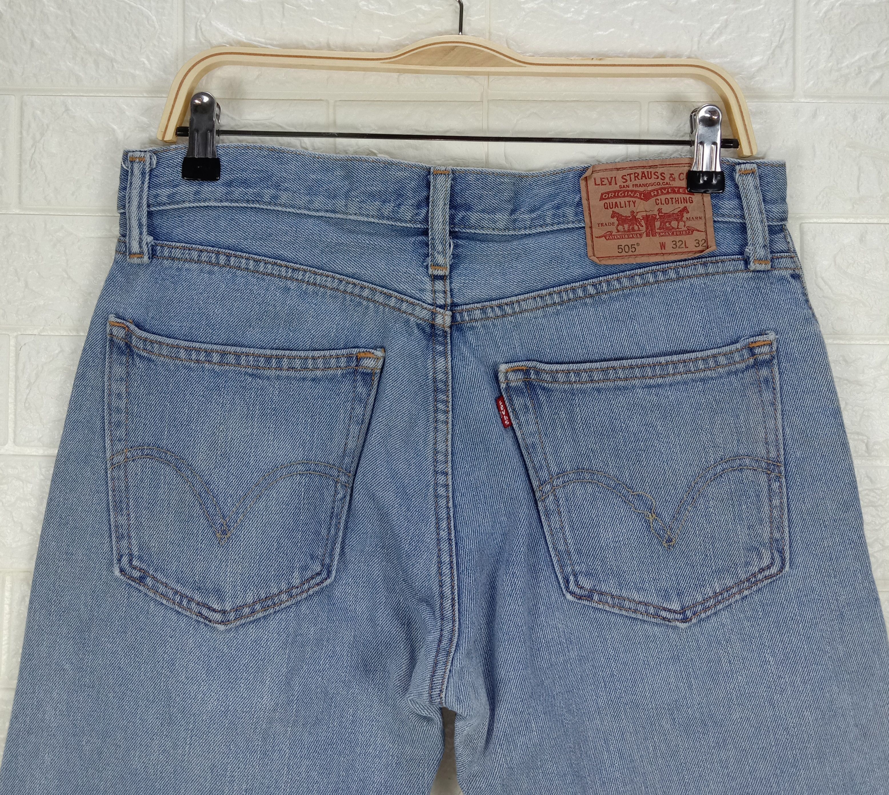 Levi's Vintage Levi's 505 Light Wash Jeans Straight Fit Denim Size US 32 / EU 48 - 6 Thumbnail