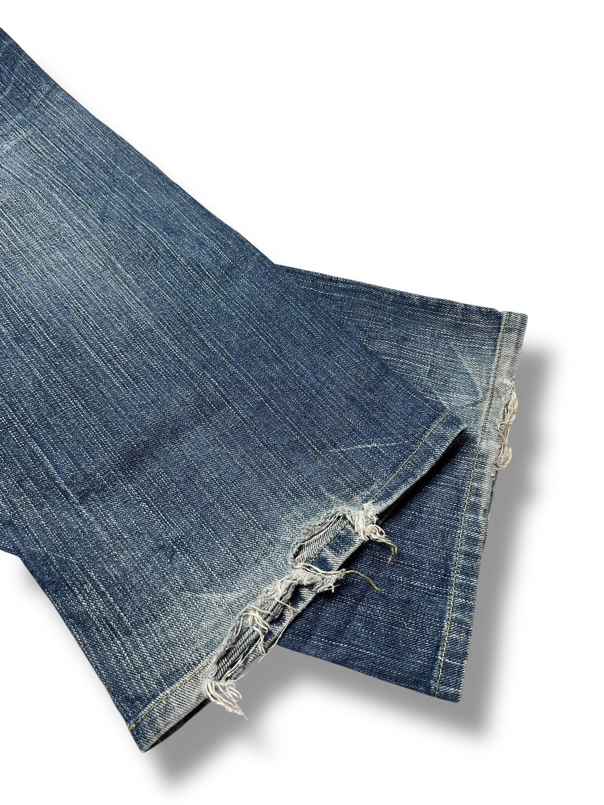Lee Vintage Lee Riders jeans with Flare Distressed and FadedWash Size US 36 / EU 52 - 18 Thumbnail