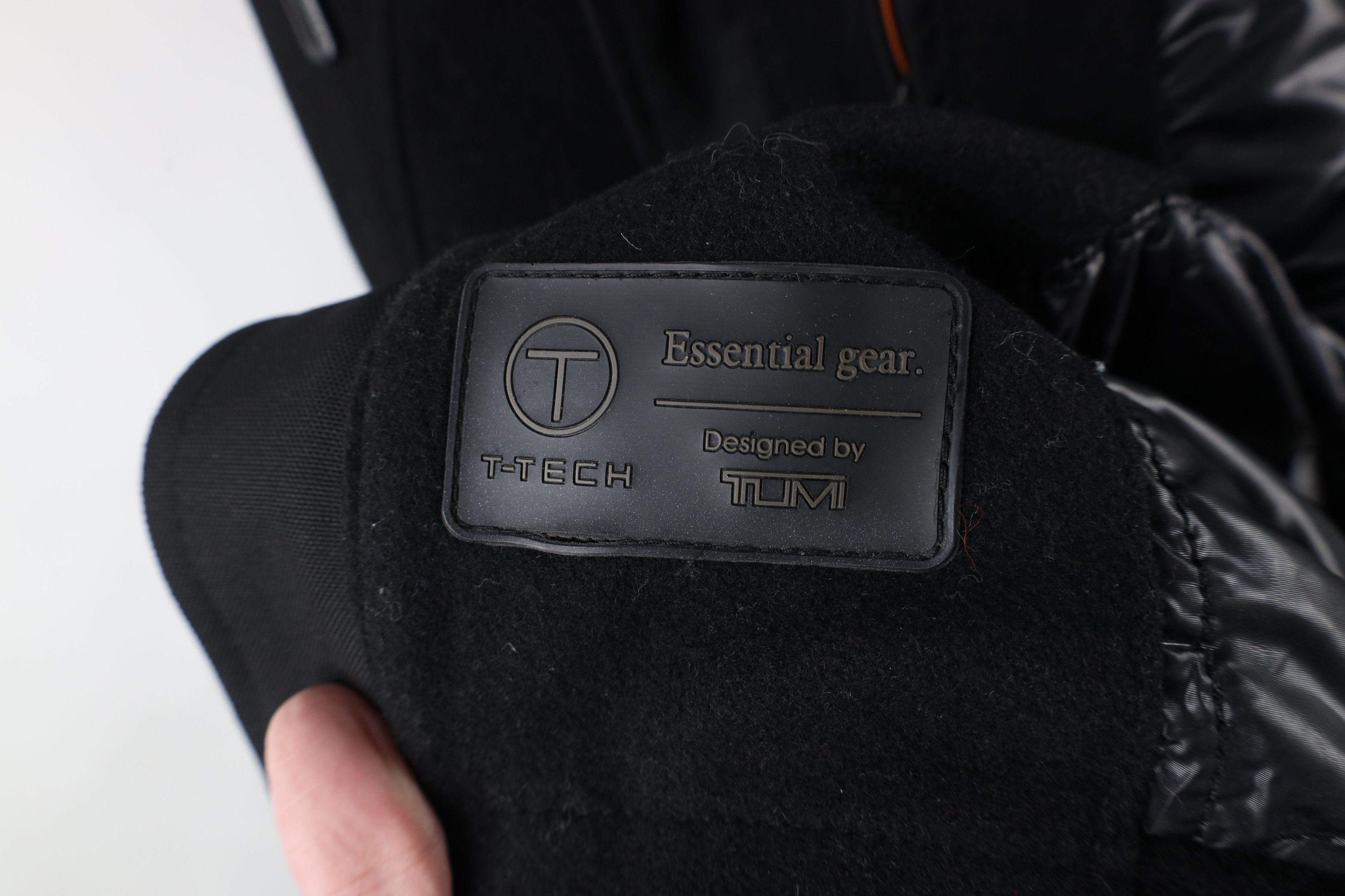 Tumi × Vintage Tumi T Tech Blend Hooded Quilt Lined Full Zip Jacket Black Size US M / EU 48-50 / 2 - 10 Thumbnail