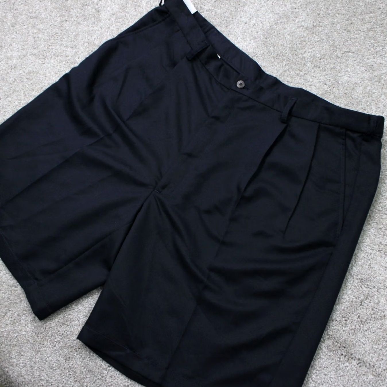 Haggar Haggar Mens 40 Blue Pleated 100% Polyester Bermuda Shorts NWT Inseam 10" Zip Pockets Flat Front Casual Golf Stretch Lightweight Size US 40 / EU 56 - 3 Thumbnail