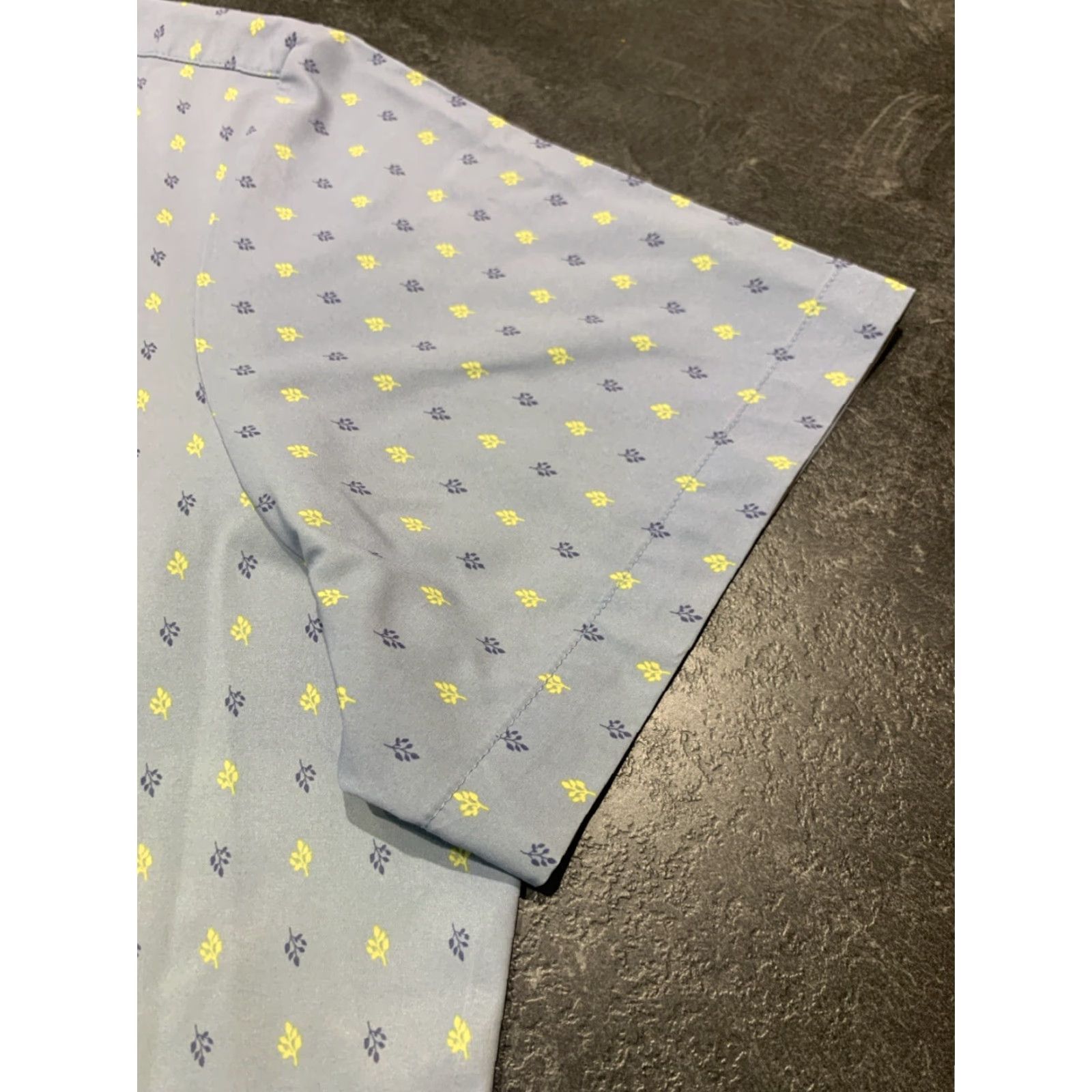 Mizzen+Main Mizzen+Main Men’s Trim Fit Short Sleeve Button-Up Shirt 2XL Blue Tropical Floral Print Size US XXL / EU 58 / 5 - 2 Thumbnail