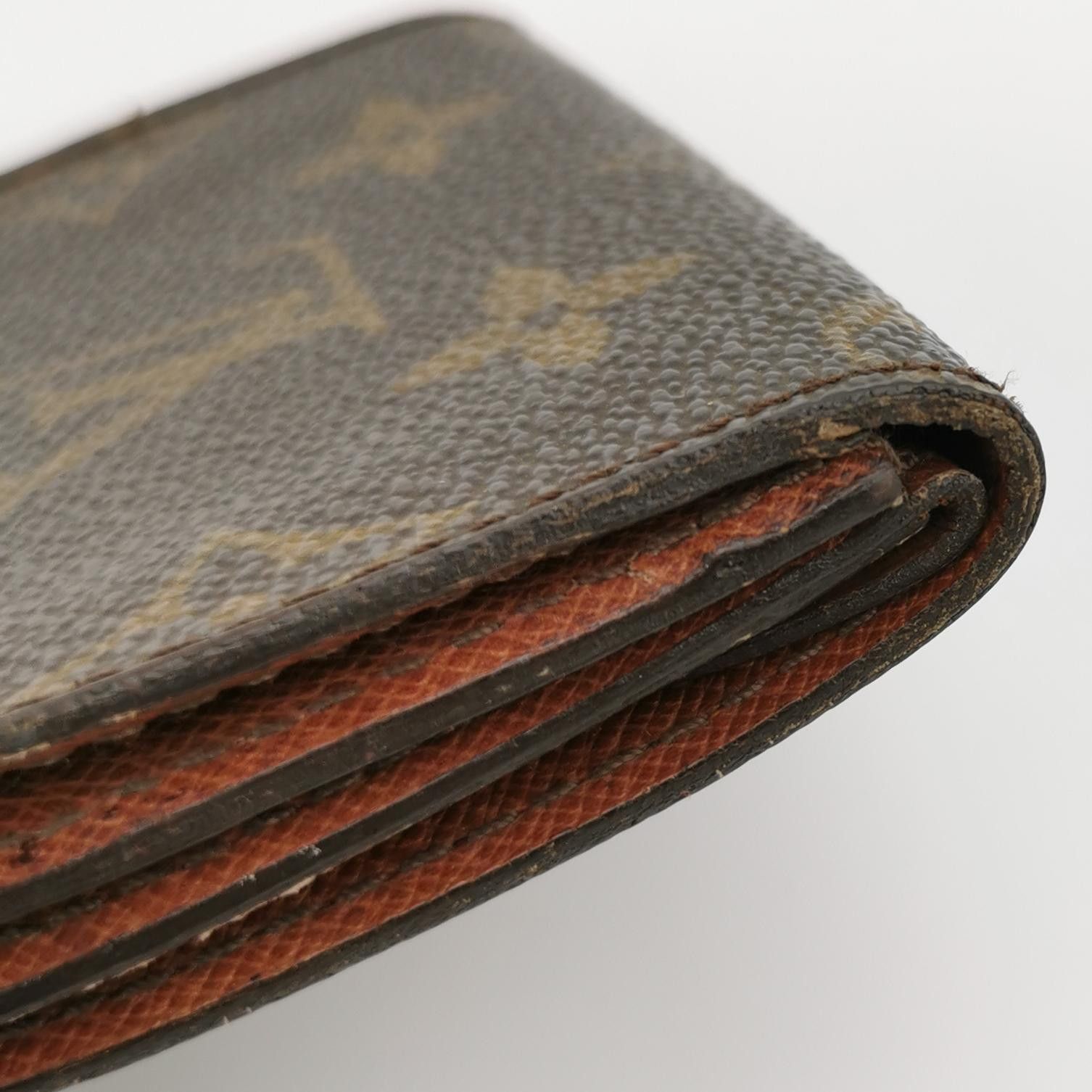 Louis Vuitton Louis Vuitton (LV) Cowhide Monogram Printed Second-hand Coi Size ONE SIZE - 8 Thumbnail