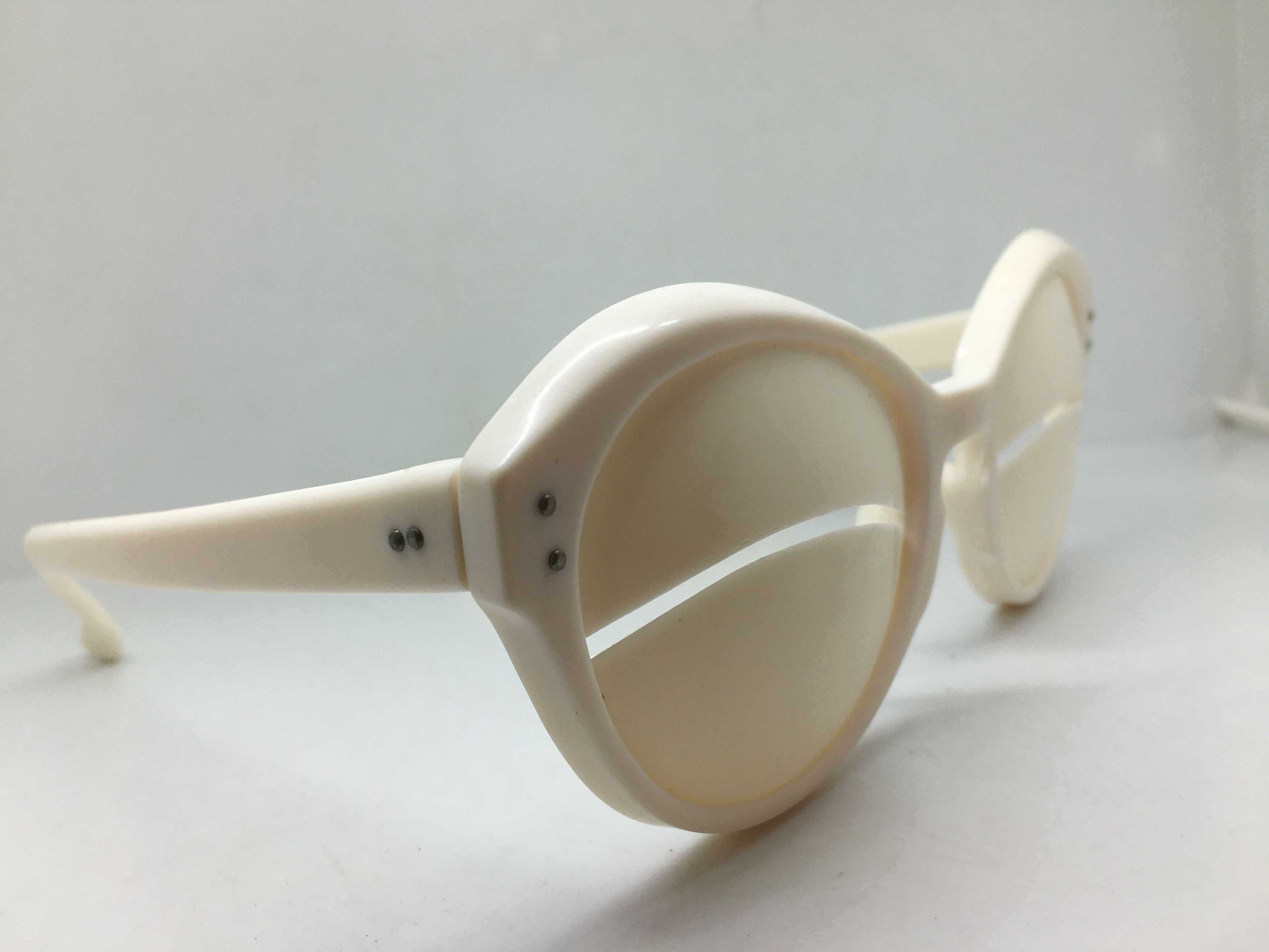 Courreges Vintage Courreges Depose Eskimo Slit Eye Sunglasses Size ONE SIZE - 3 Thumbnail
