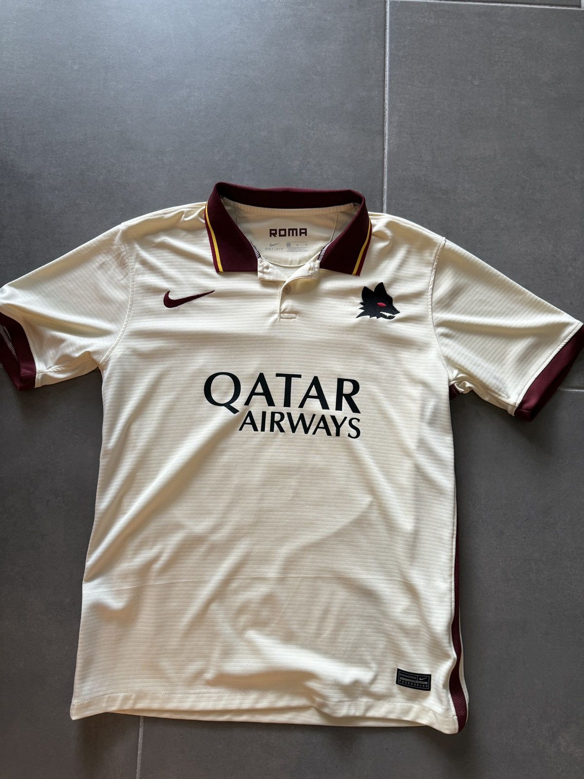 Nike Francesco Totti vintage Roma Jersey Size US L / EU 52-54 / 3 - 1 Thumbnail