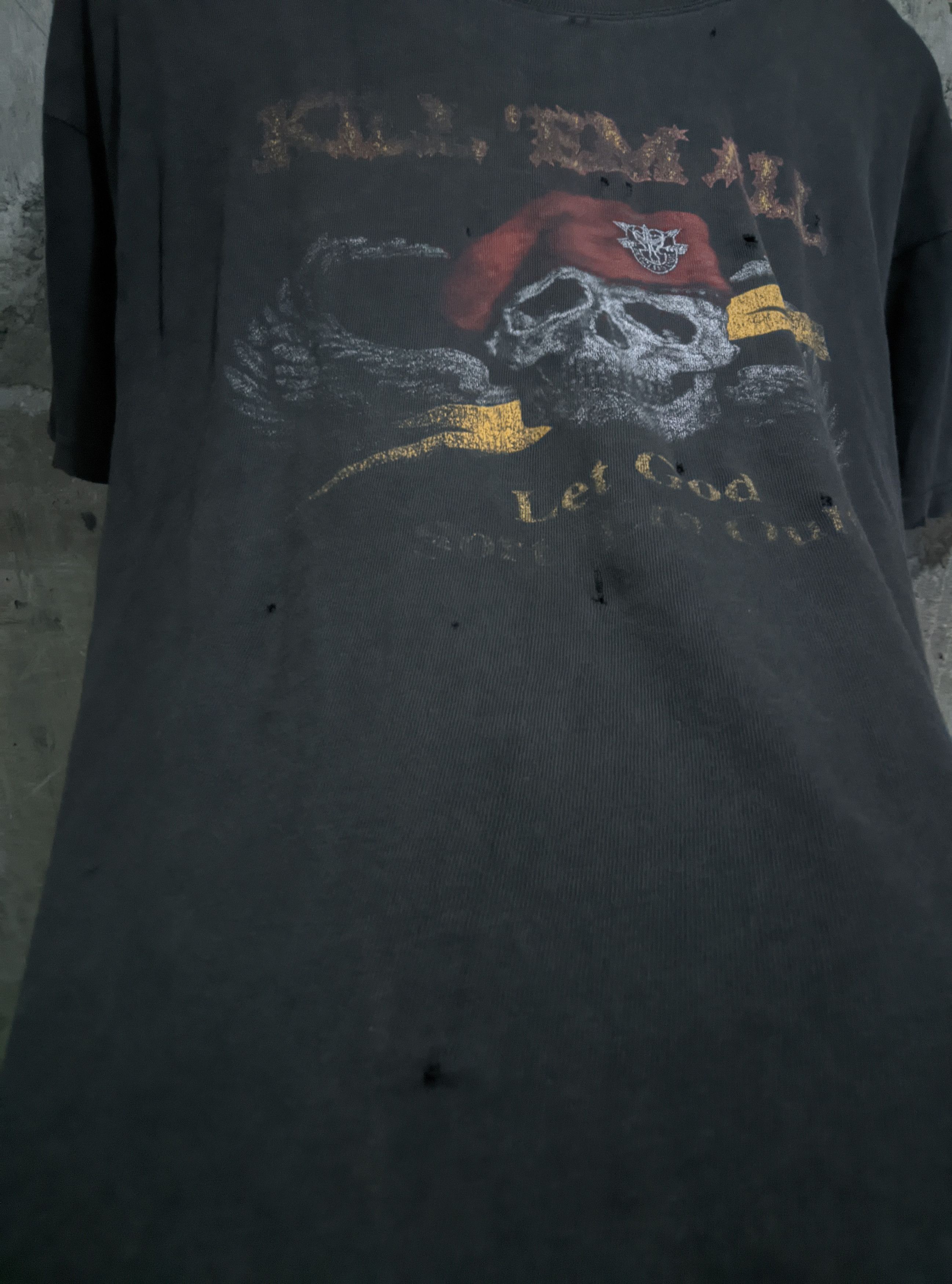 Vintage Vintage 90s kill em all distressed thrashed grunge fade ERD Size US L / EU 52-54 / 3 - 5 Thumbnail