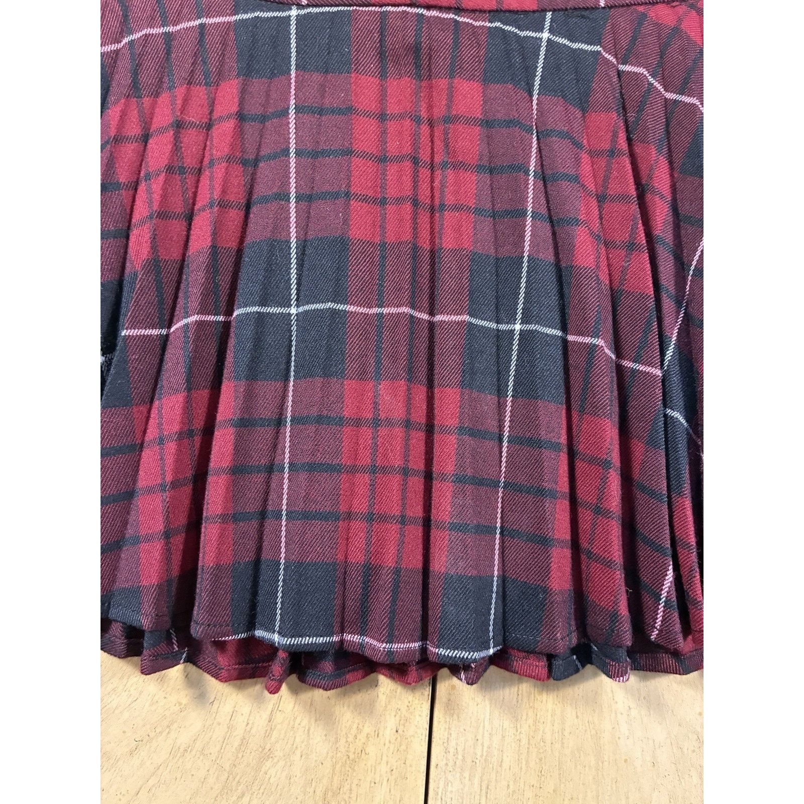 Other Y2K Charlotte Russe Micro Mini Pleated Skirt M Red Plaid Size 30" / US 8 / IT 44 - 10 Thumbnail