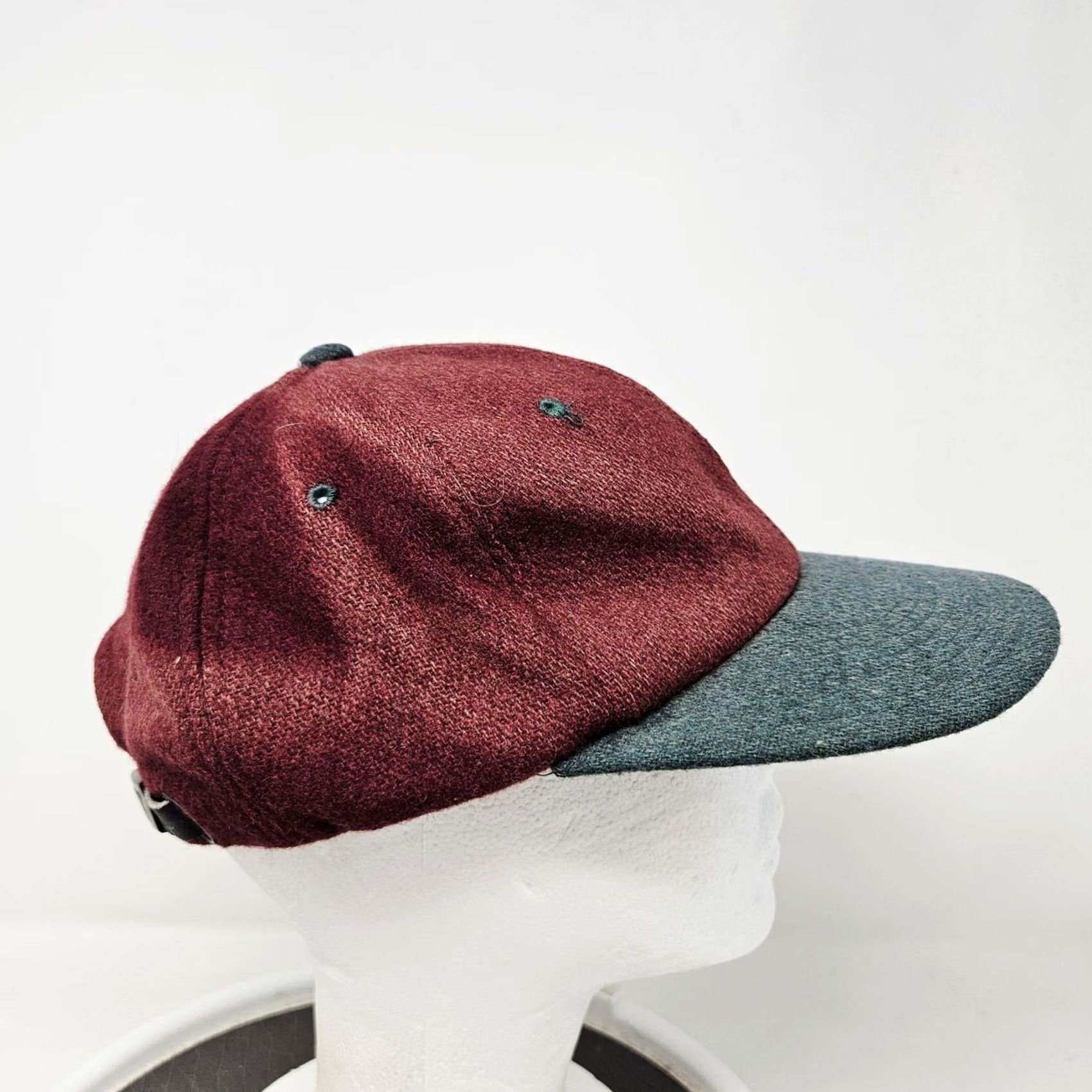 Vintage Yupoong Hat Cap Baseball Strap Back One Size Burgundy Green Mens Wool Blend Adjustable Twill Solid Casual Fall Used Womens? Mens Size ONE SIZE - 3 Thumbnail