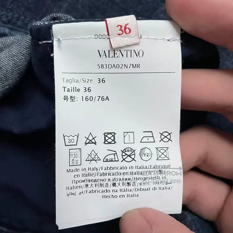 Valentino Valentino Solid color V-neck pleated denim short-sleeved d Size XS / US 0-2 / IT 36-38 - 5 Thumbnail