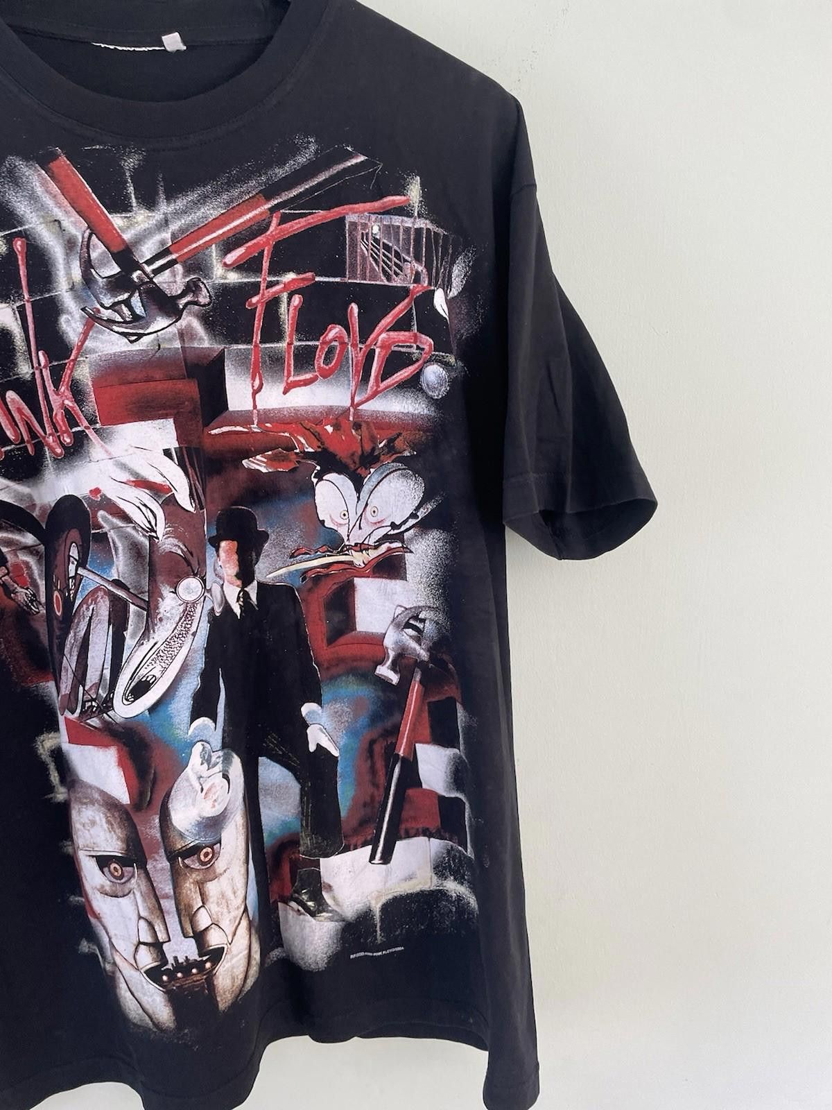 Pink Floyd Vintage 2004 Pink Floyd All Over Graphic T Shirt Large Size US L / EU 52-54 / 3 - 4 Thumbnail