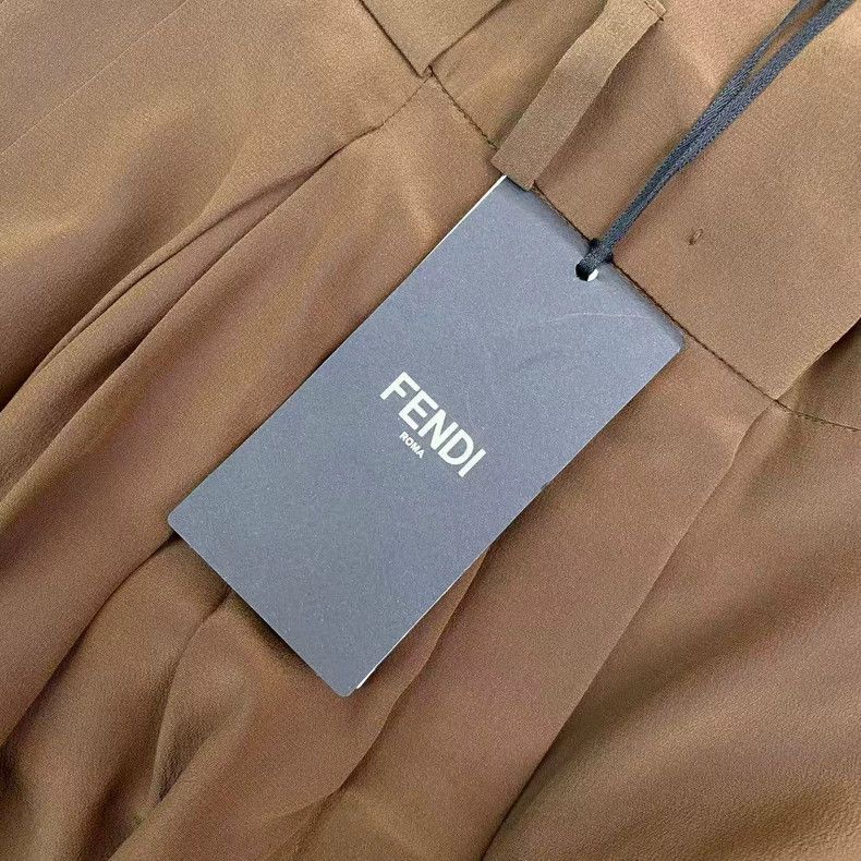 Fendi Fendi Khaki belt logo trousers Size US 28 / EU 44 - 4 Thumbnail