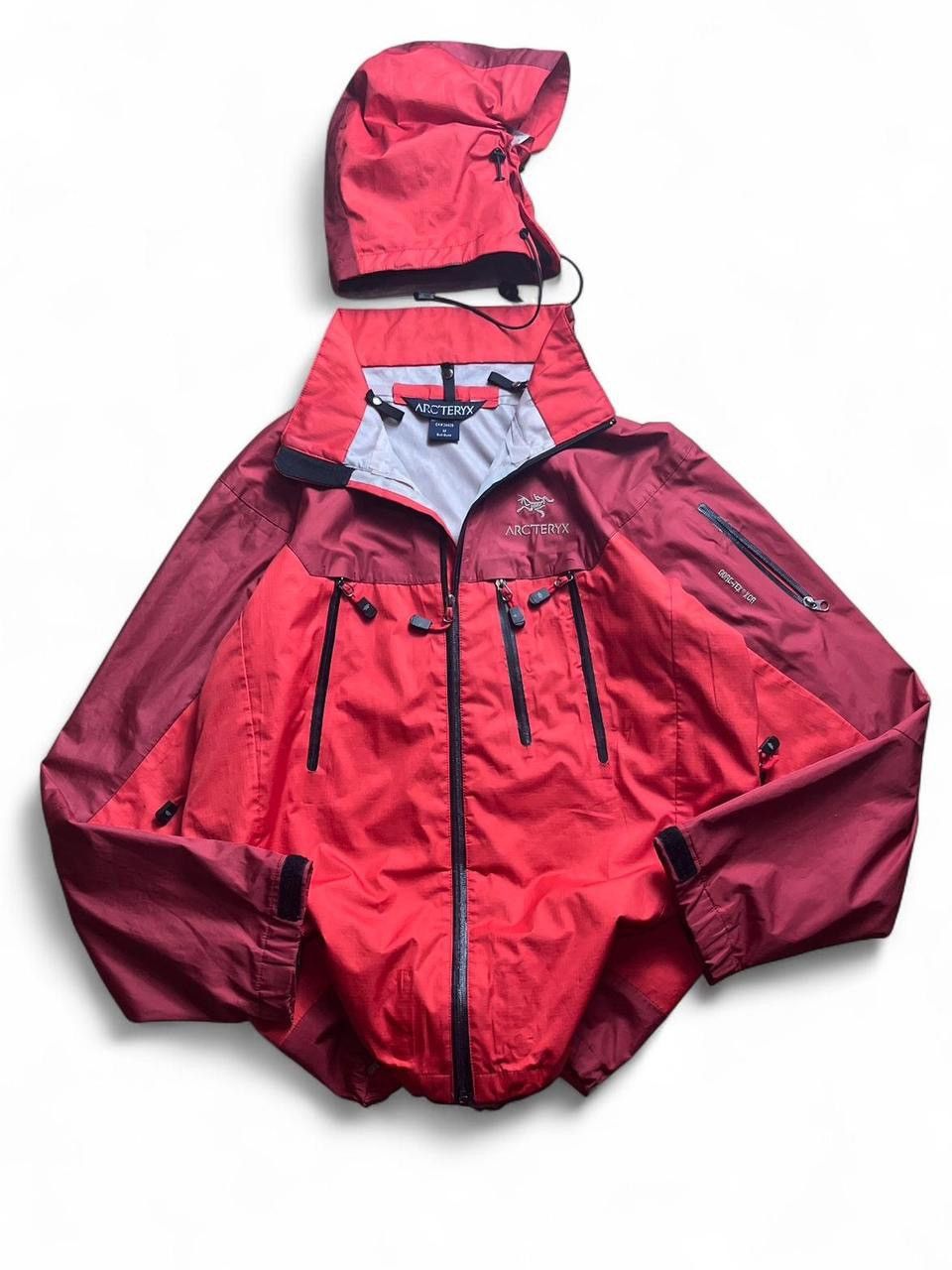 Arc'teryx 1990s rare Arcteryx Theta AR Gore tex xcr jacket vintage Size US L / EU 52-54 / 3 - 9 Thumbnail