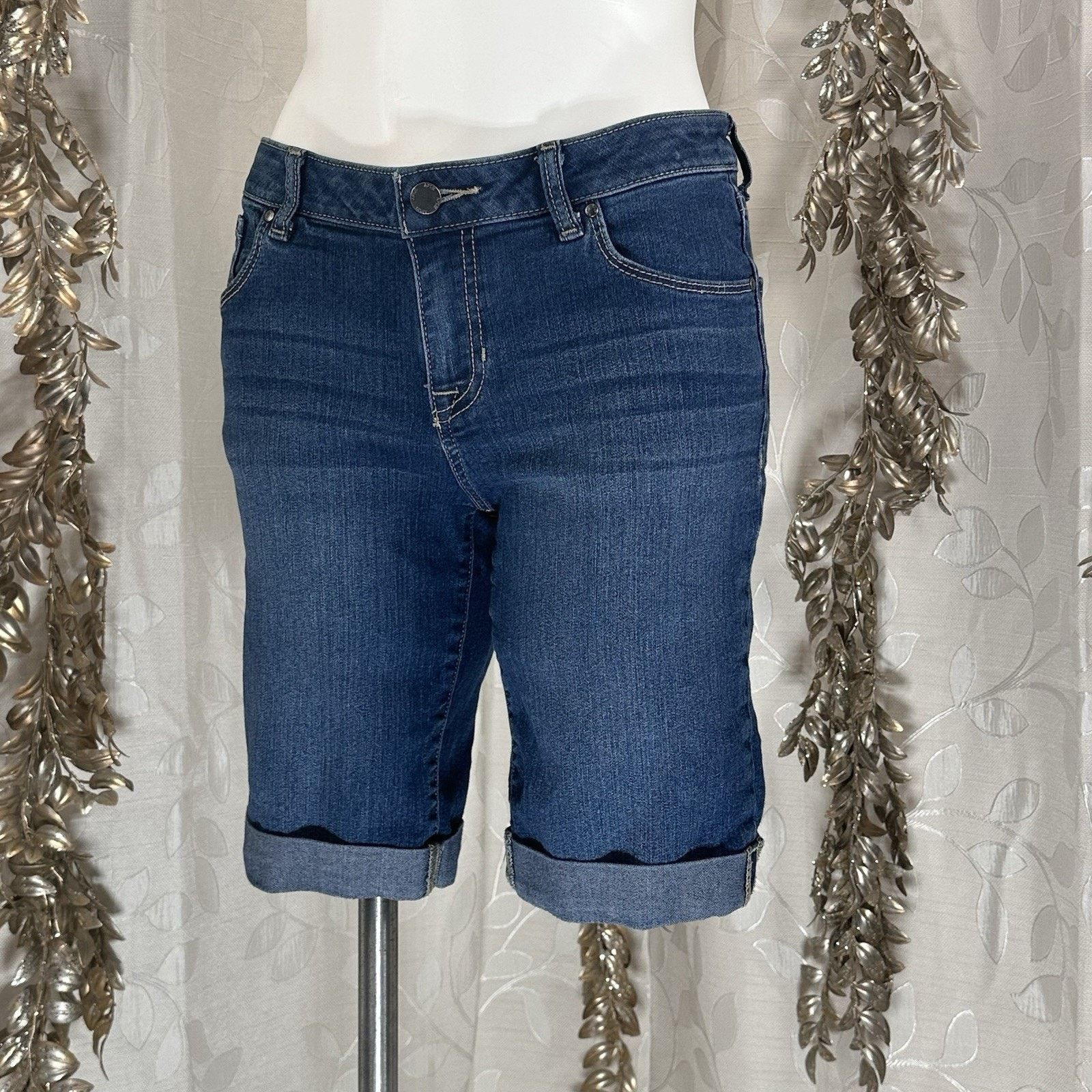 Apt. 9 APT 9 Women’s Size 6 Bermuda Jean Shorts Dark Wash Stretch Size 28" / US 6 / IT 42 - 5 Thumbnail