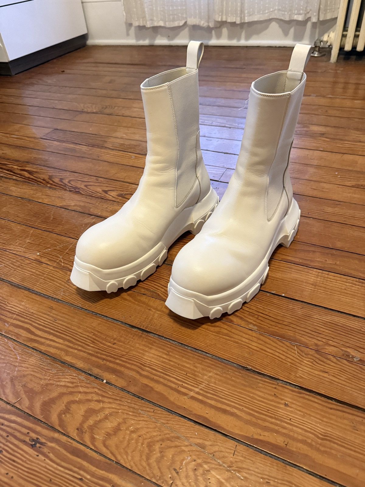 Rick Owens White Bozo Tractor Boot Size US 10.5 / EU 43-44 - 1 Thumbnail