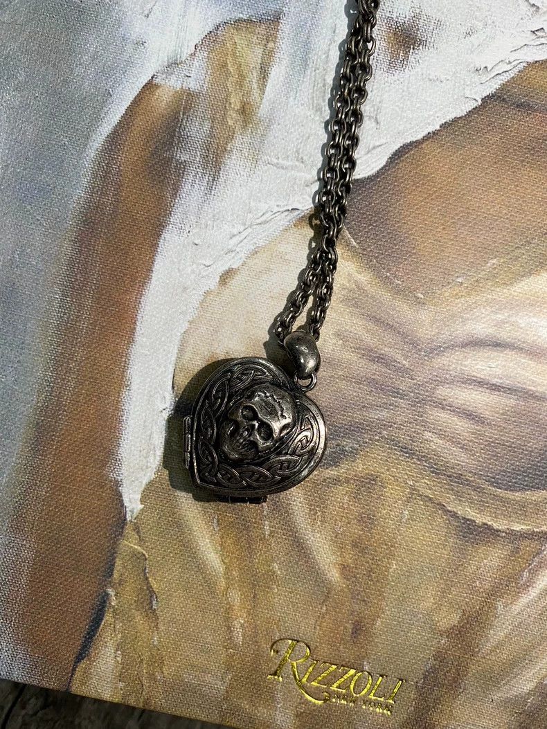 Number (N)ine Number (N)ineSkull clover necklace 2503-Nextarrow Size ONE SIZE - 2 Thumbnail
