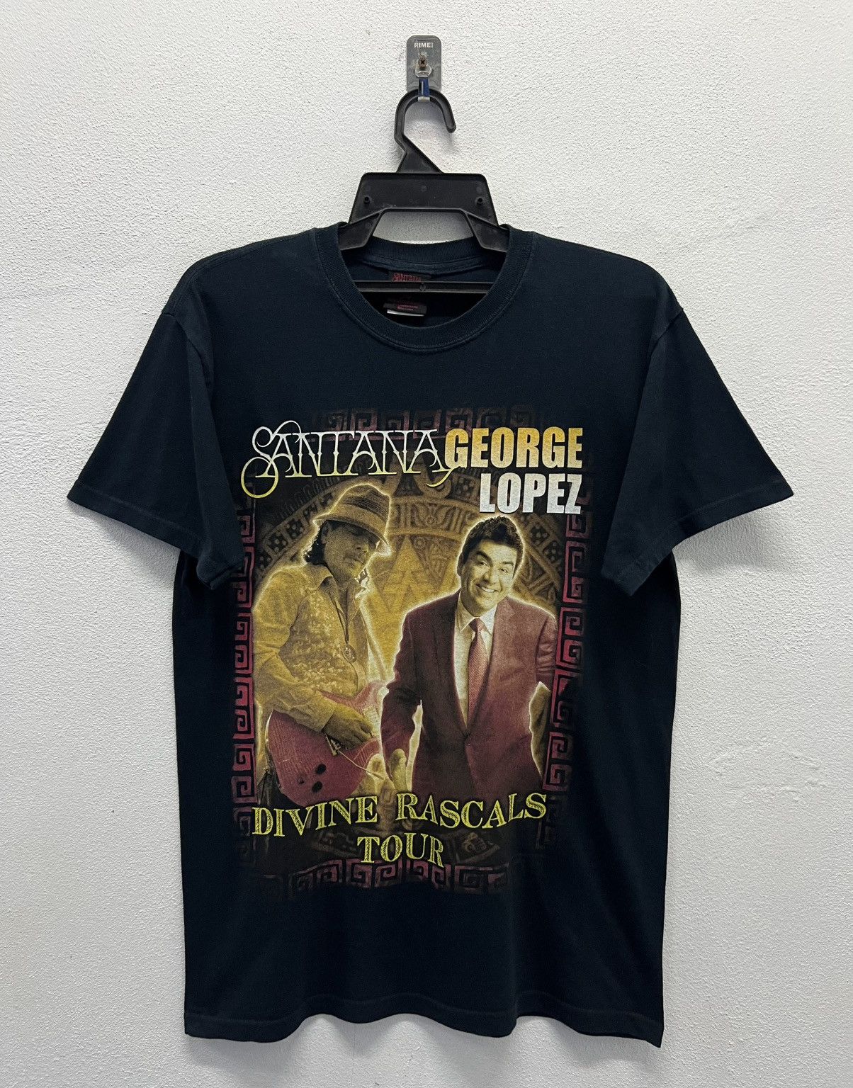 Band Tees × Vintage CARLOS SANTANA&GEORGE LOPEZ DIVINE RASCALS TOUR 2011 SHIRT Size US M / EU 48-50 / 2 - 1 Thumbnail