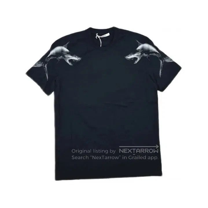 Givenchy Givenchy Shark Print Cotton Short Sleeve T-Shirt. Size US L / EU 52-54 / 3 - 2 Thumbnail
