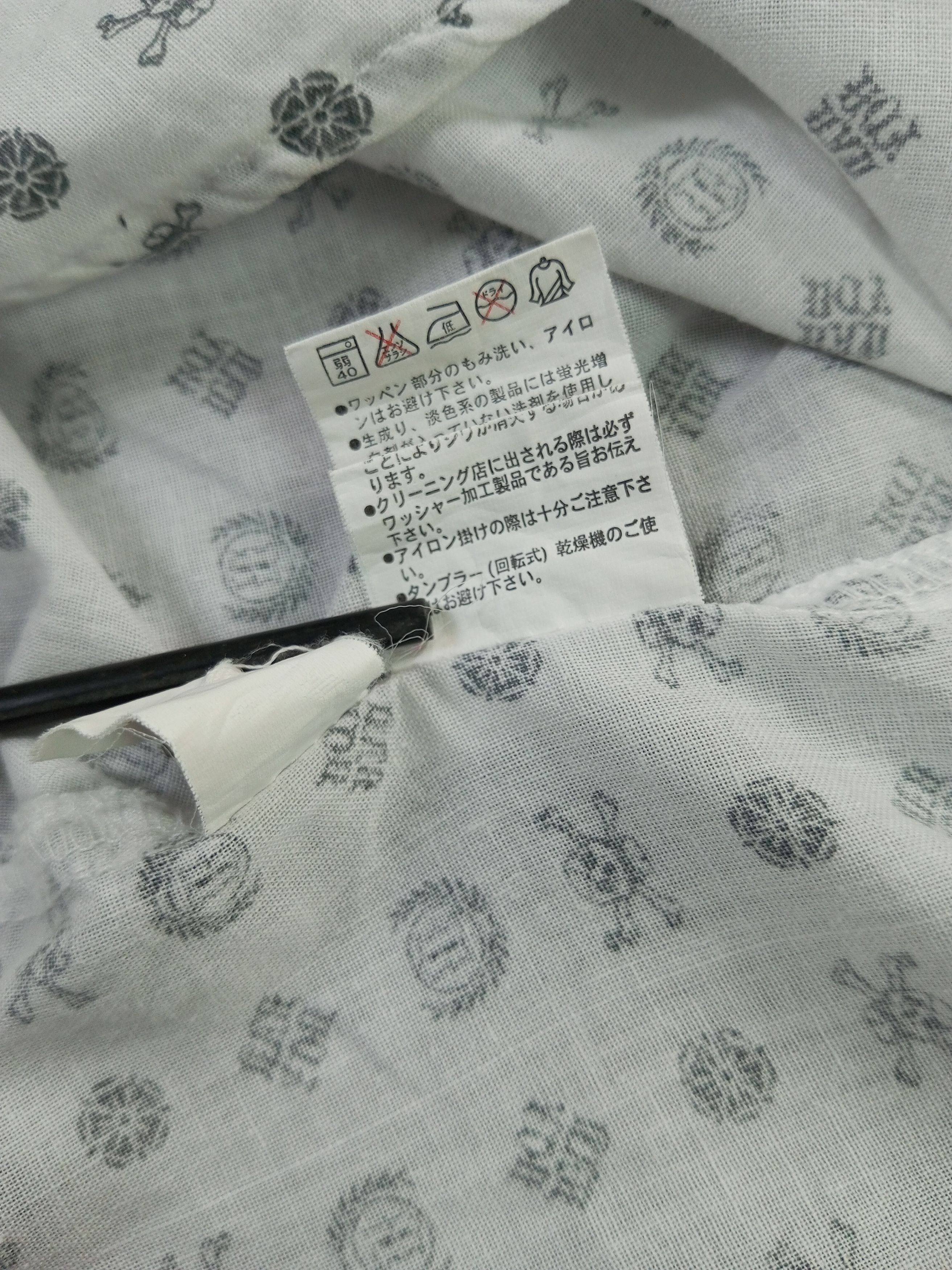 Japanese Brand Badboy full Skull print Y2K Poem Shirt Size US L / EU 52-54 / 3 - 12 Thumbnail