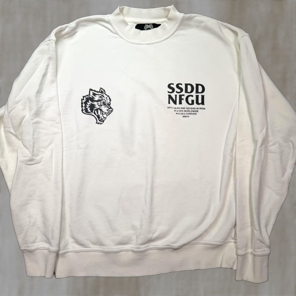 Darc Sport Darc Sport Sweatshirt Mens S White Wolves Club SSDD NFGU Fleece Pullover Graphic Print Crew Neck Size US S / EU 44-46 / 1 - 1 Thumbnail