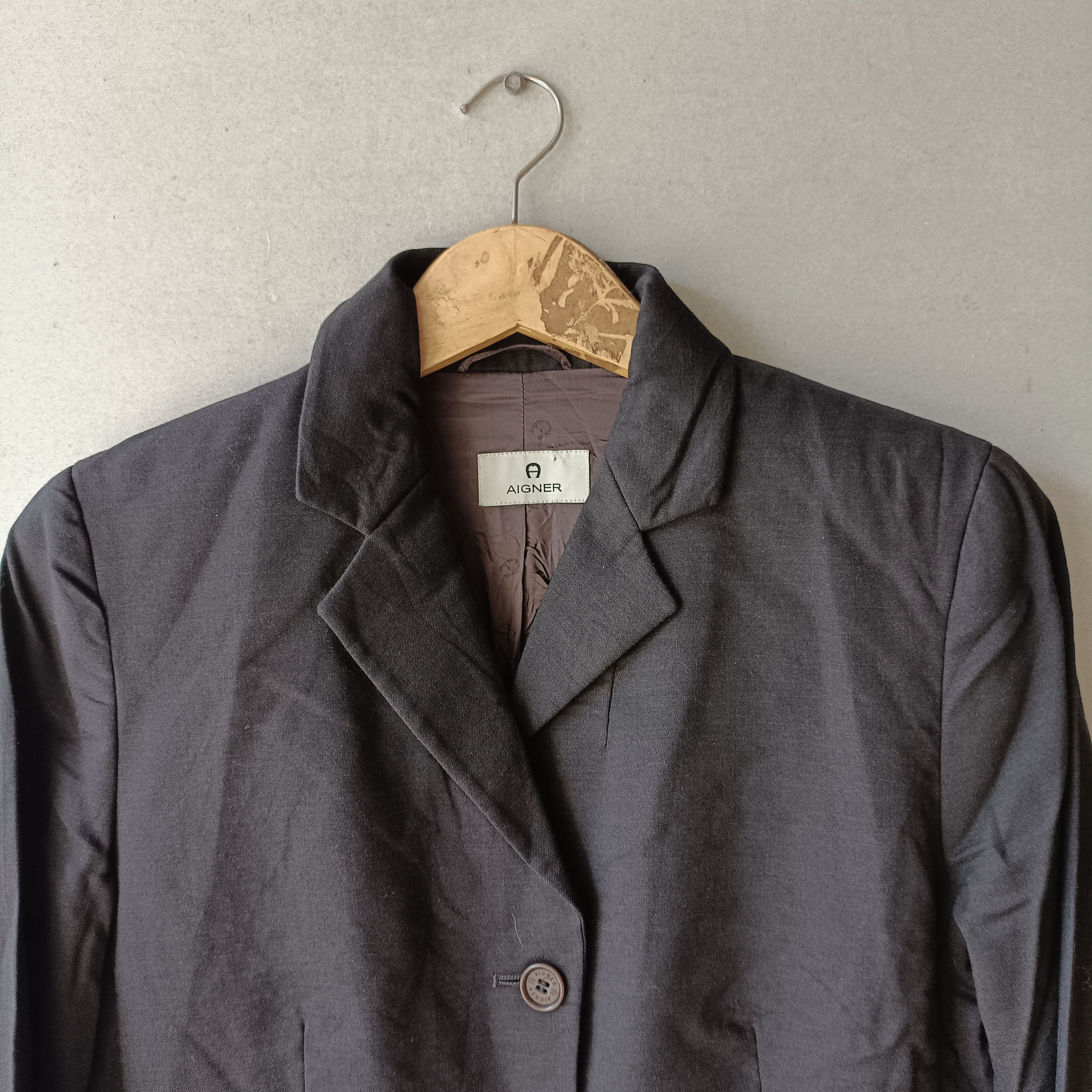 Aigner Aigner wool blazer black Size M / US 6-8 / IT 42-44 - 2 Thumbnail