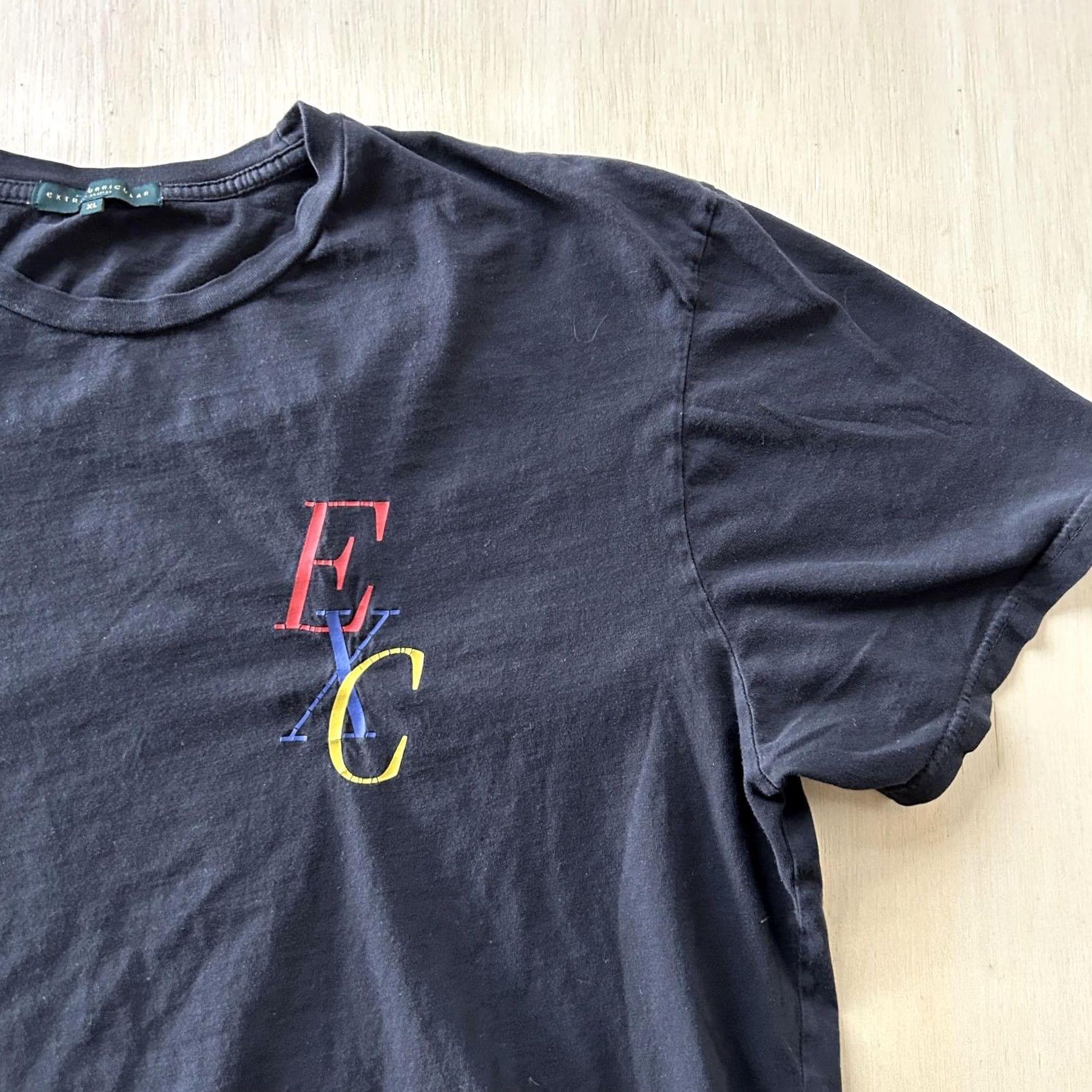 Vintage Extracurricular Shirt Mens XL Black EXC Monogram Golf Tee T-Shirt Made USA Shirt Graphic Print Mens XL Black EXC Monogram Golf Tee T-Shirt USA Size US XL / EU 56 / 4 - 2 Thumbnail