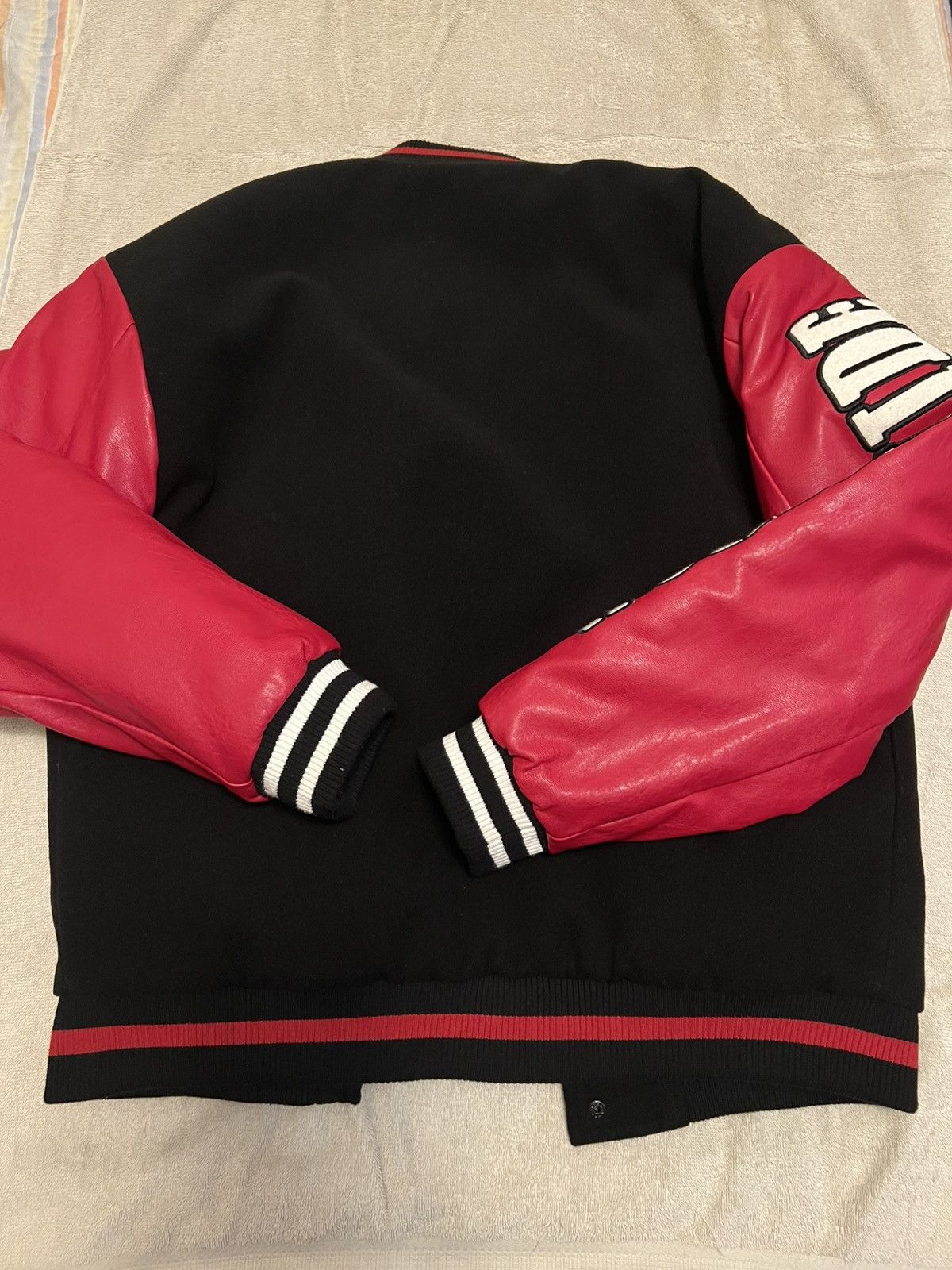 Forever 21 Forever 21 jacket size small Size US S / EU 44-46 / 1 - 9 Thumbnail