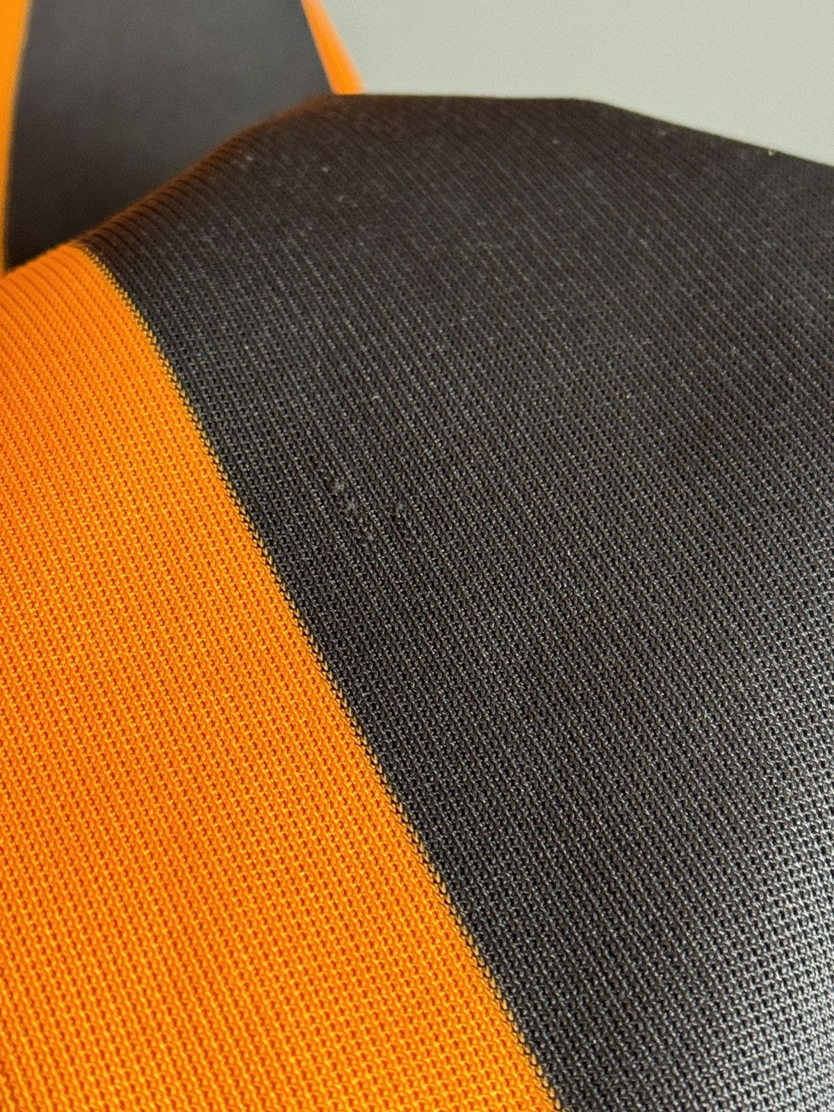 Diadora Hull City 04/05 Home Football Long Sleeve Jersey Size US S / EU 44-46 / 1 - 10 Thumbnail