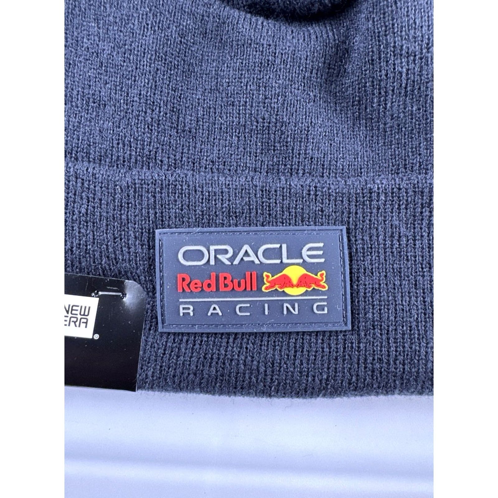 New Era Red Bull Racing F1 New Era Pom Beanie Hat Navy NWT Oracle Size ONE SIZE - 4 Thumbnail