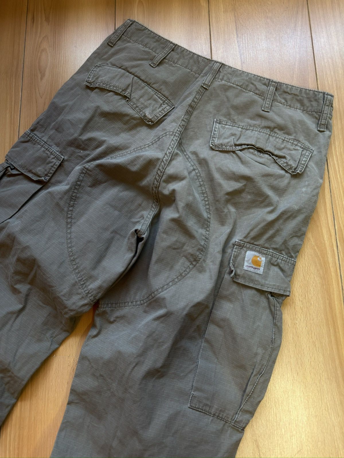 Carhartt Carhartt vintage joggers pants Size US 33 - 10 Thumbnail