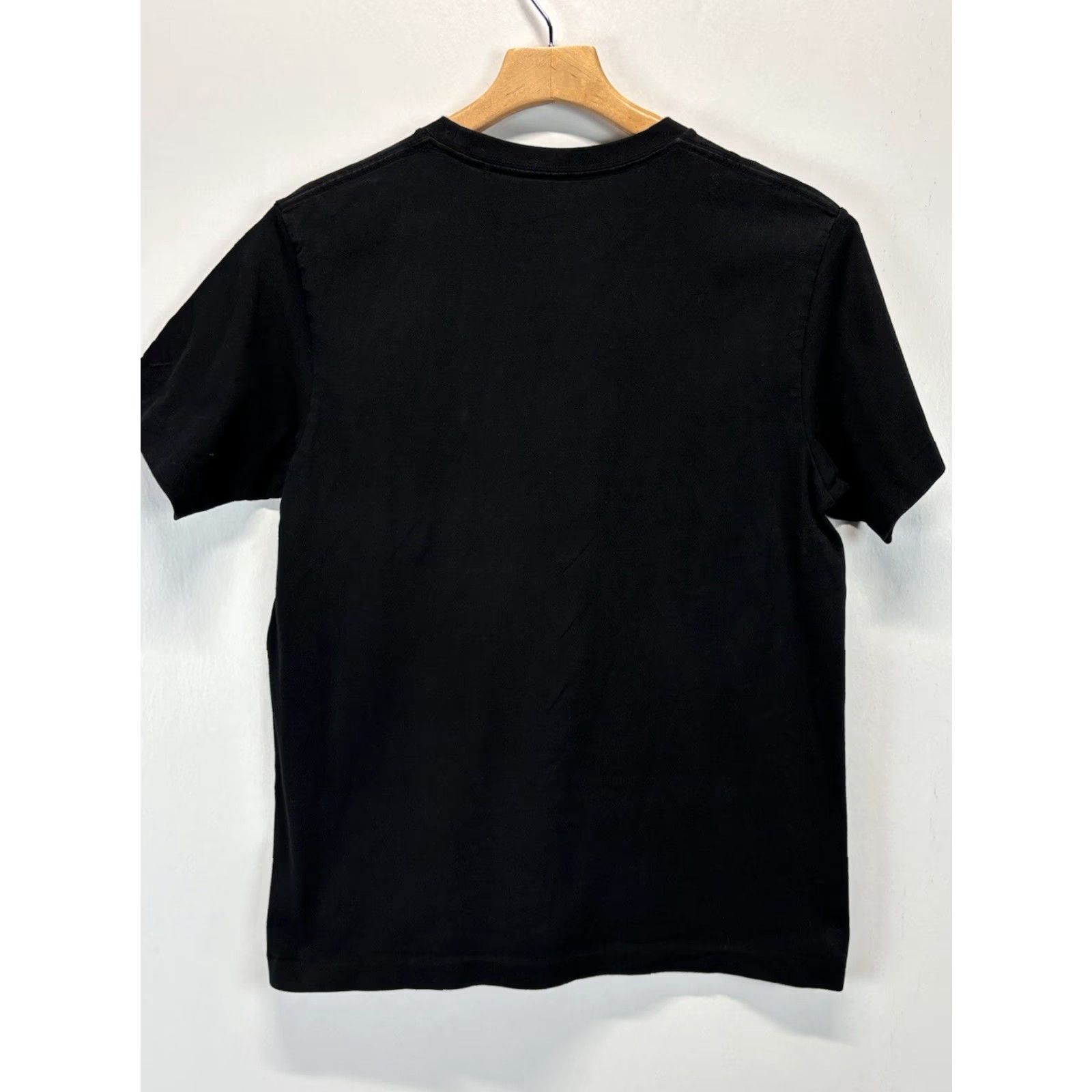 Uniqlo VINTAGE Uniqlo X Kaws Tshirt Mens S Black BFF Pocket Short Sleeve Crew Neck Size US S / EU 44-46 / 1 - 2 Thumbnail