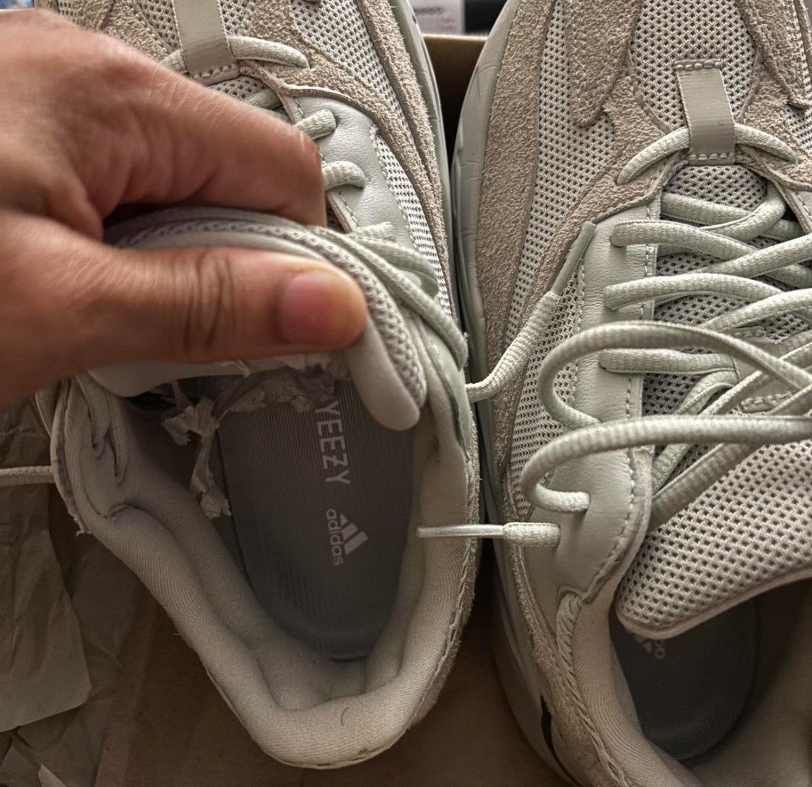 Yeezy Adidas Yeezy Boost 700 Salt Size US 8.5 / EU 41-42 - 2 Thumbnail