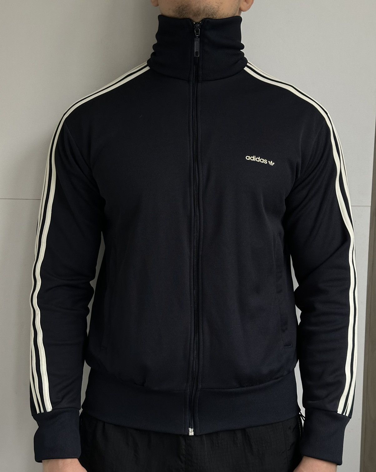 Adidas Adidas Originals Vintage Track Jacket 2000s Navy Size L Rare Size US M / EU 48-50 / 2 - 1 Thumbnail